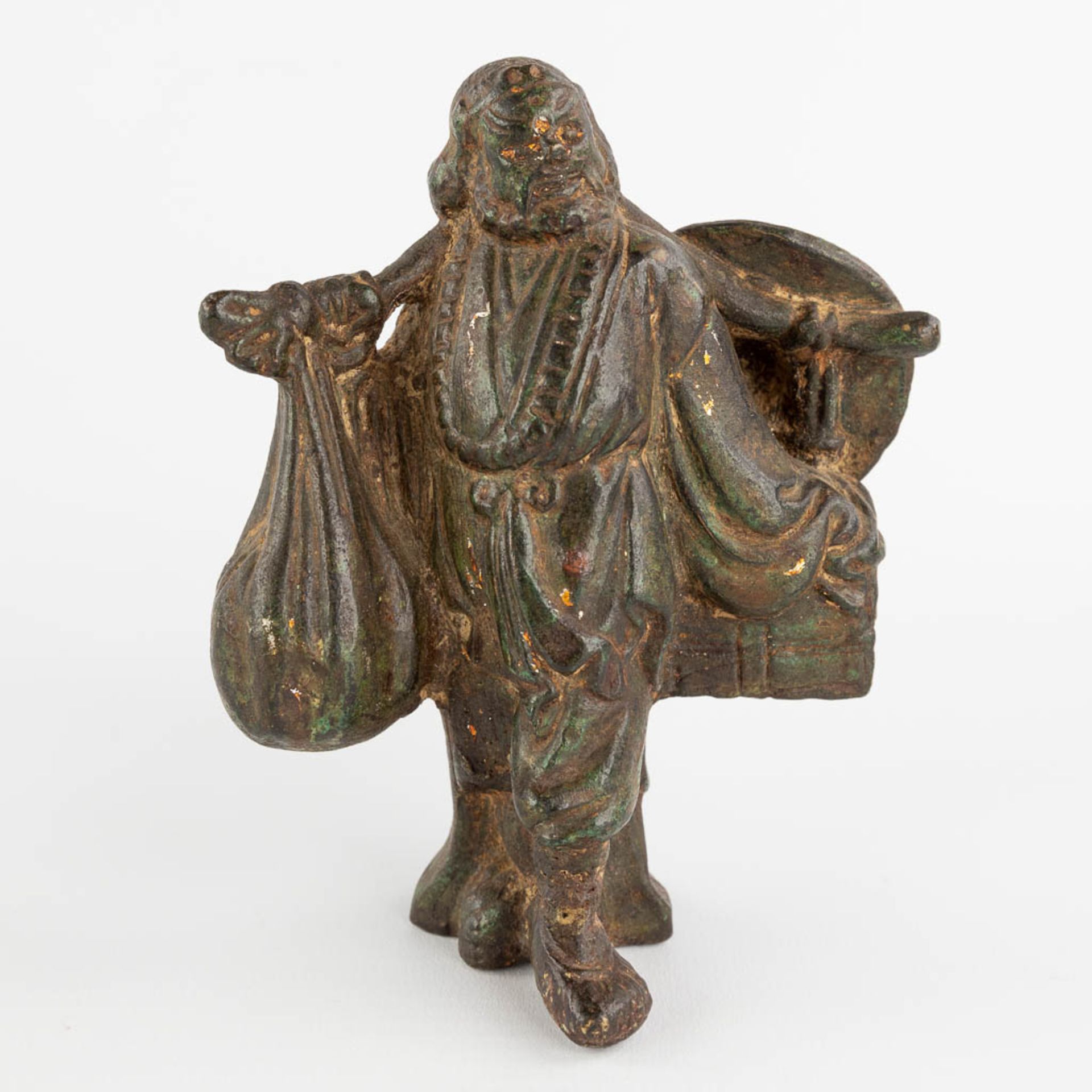 4 Chinese figurines, made of bronze. (L:7 x W:18 x H:18 cm) - Image 10 of 12