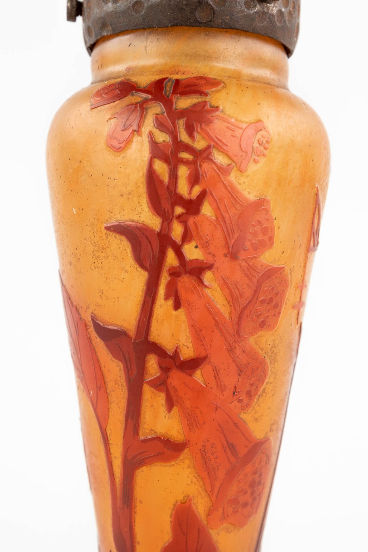 Daum Nancy, a Pâte De Verre base for a table lamp with 'Digitalis Flowers'. Art Deco, France. (H:26 - Image 10 of 13