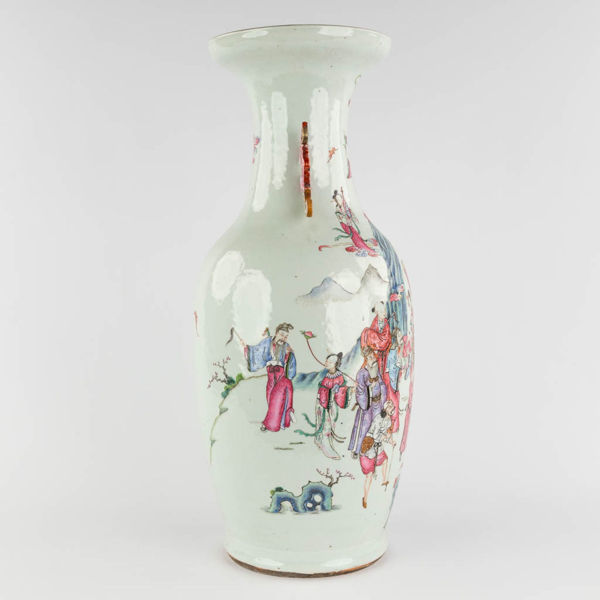 A Chinese Famille Rose vase, decorated with Wise men and items of good fortune. 19th C. (H:60 x D:25 - Image 4 of 18