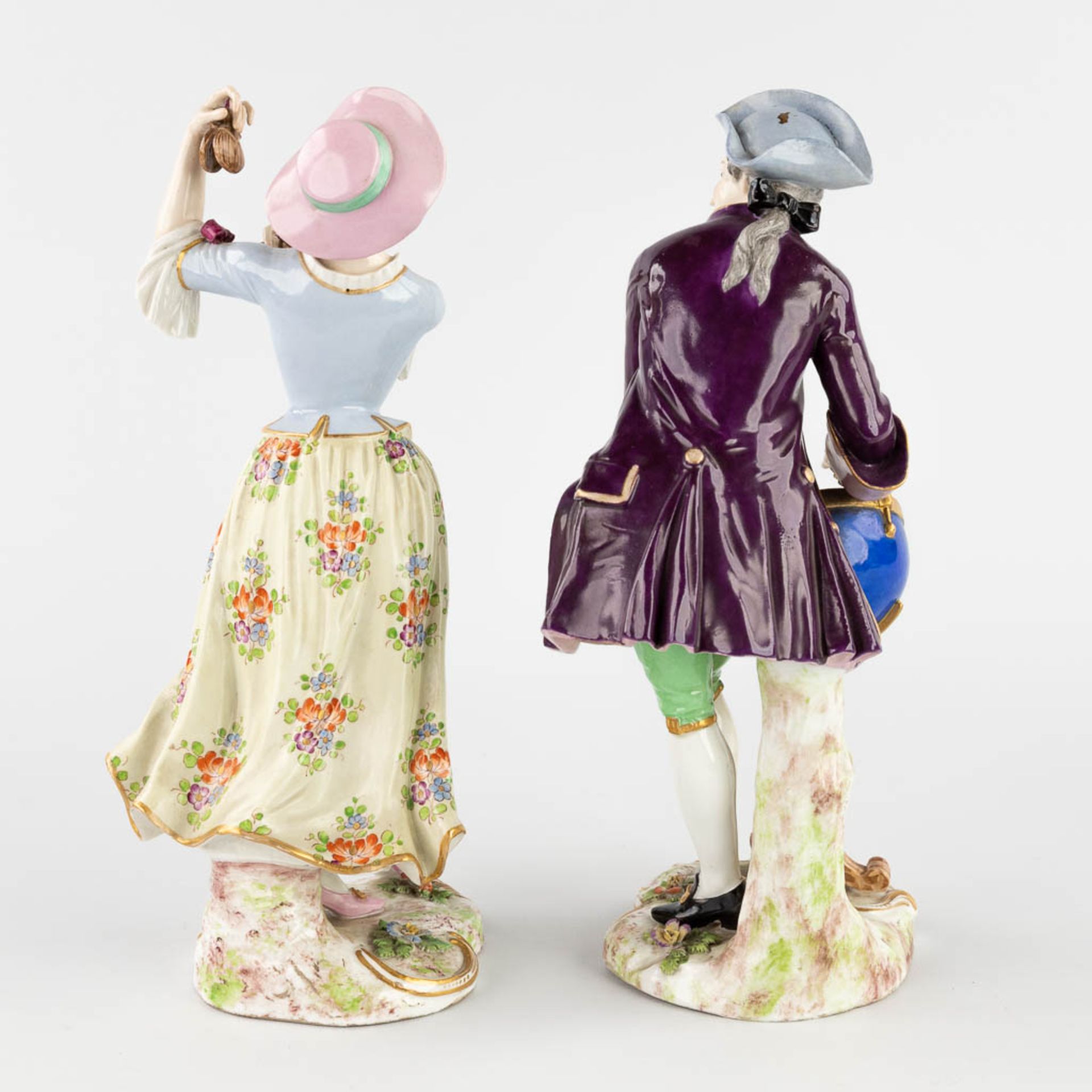 Meissen Porcelain mark, a dancing and musical couple. 19th C. (L:10 x W:14 x H:26 cm) - Image 19 of 20