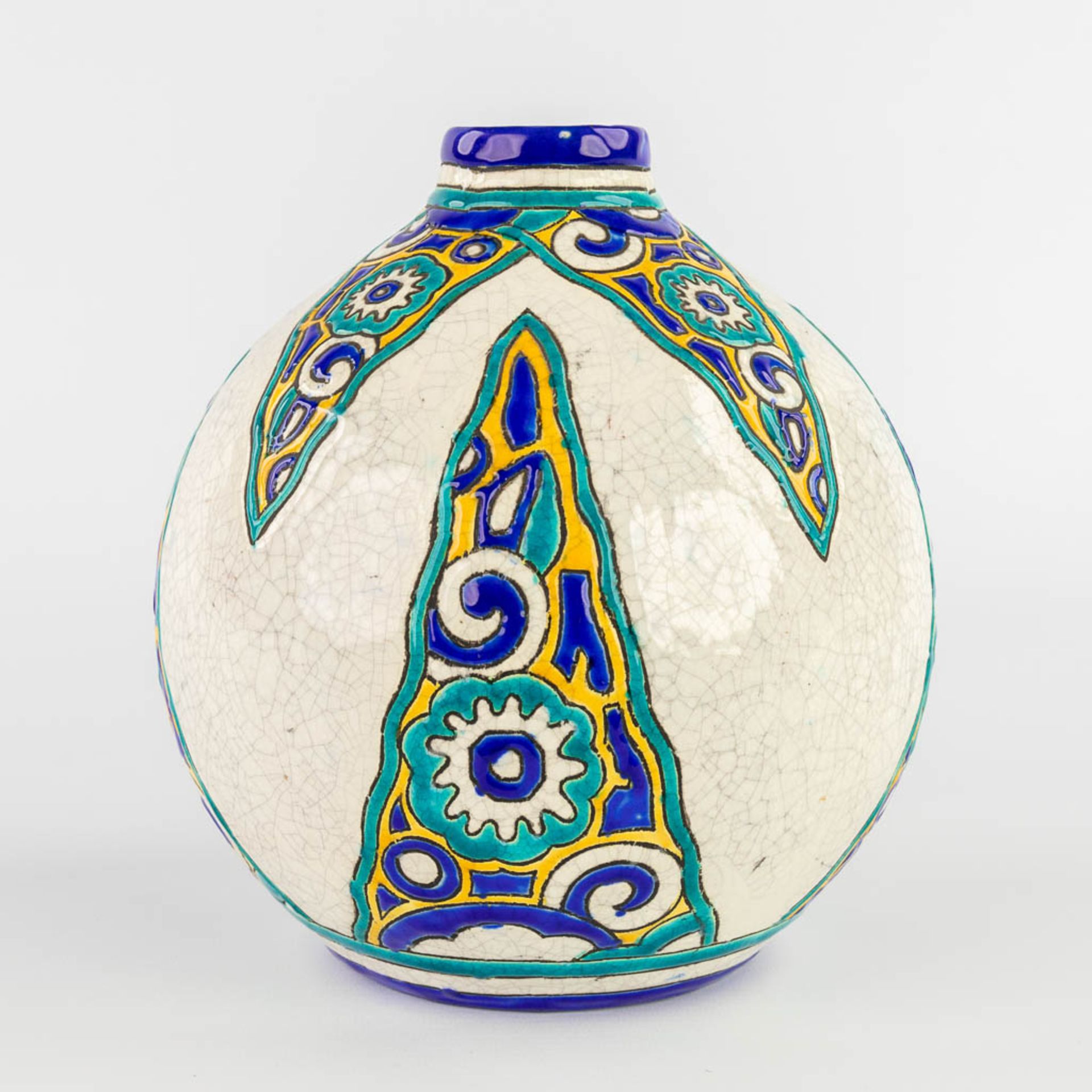 Boch Keramis, a faience vase, art deco. (H:18 x D:17 cm) - Image 3 of 12