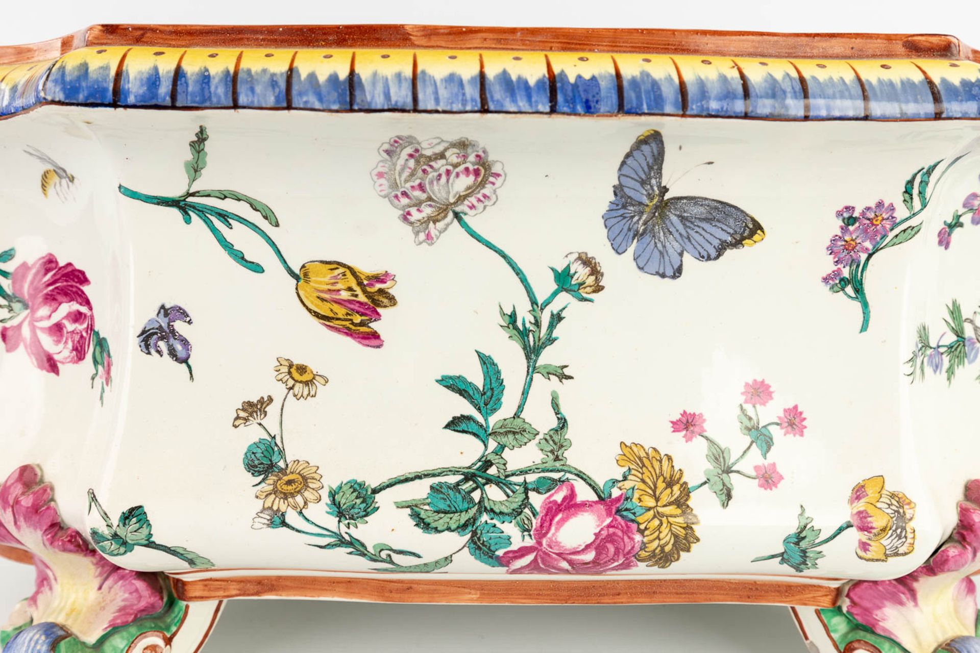 Faiencerie de Gien, a large bottle cooler with a hand-painted decor of fauna and flora. 19th C. (L:3 - Image 17 of 19