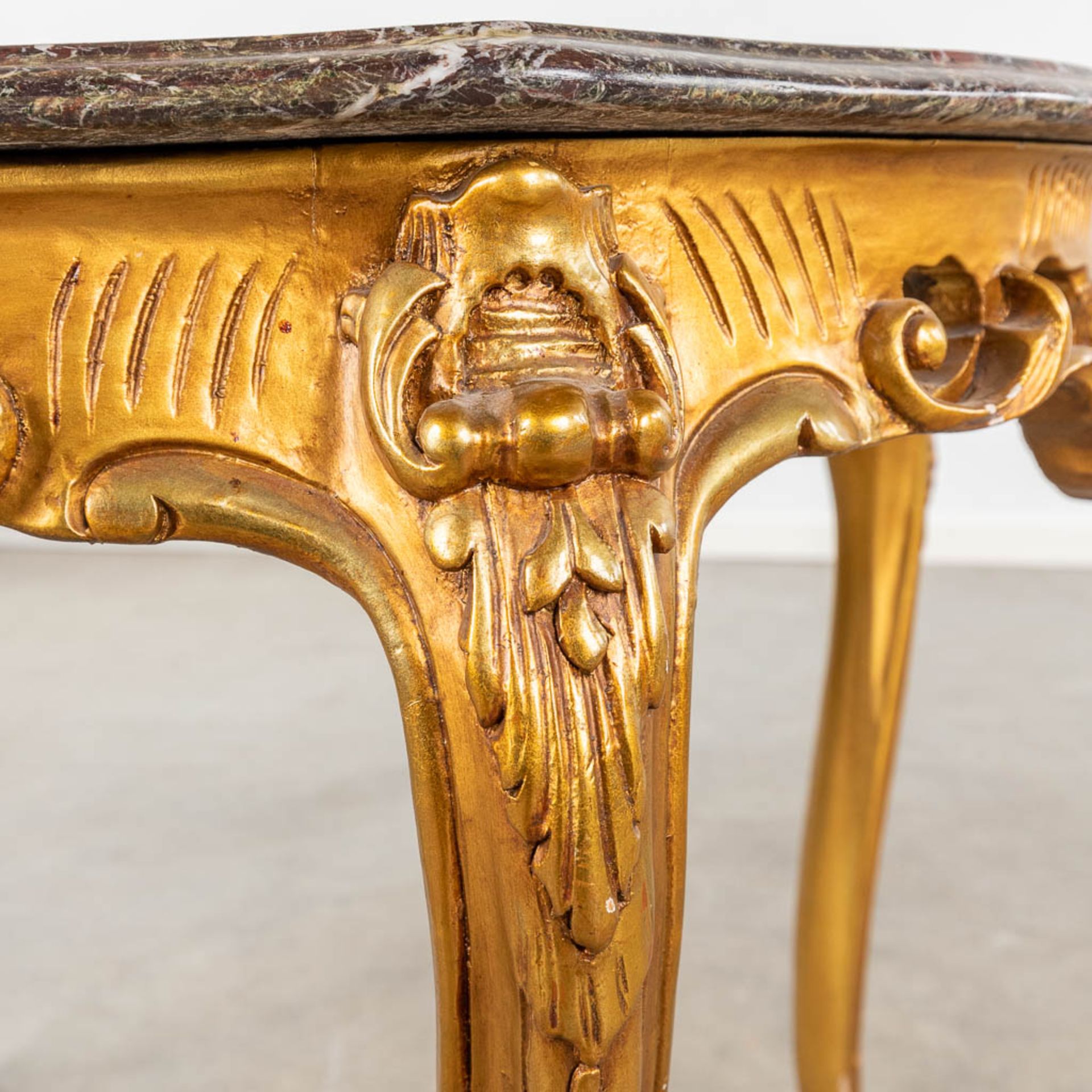 A coffee table, two matching chairs, sculptured wood in Louis XV style. (L:65 x W:85 x H:54 cm) - Bild 9 aus 25