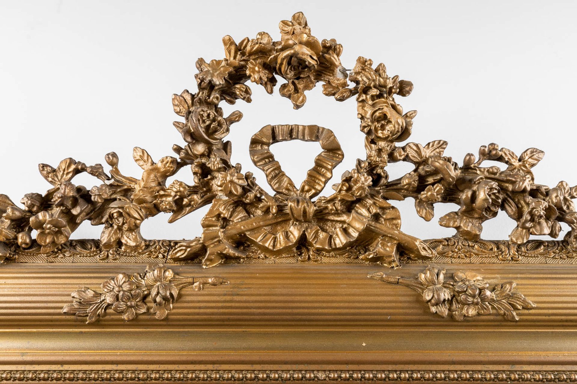 A mirror, decorated with stucco in Louis XVI style. (W:85 x H:125 cm) - Bild 3 aus 11