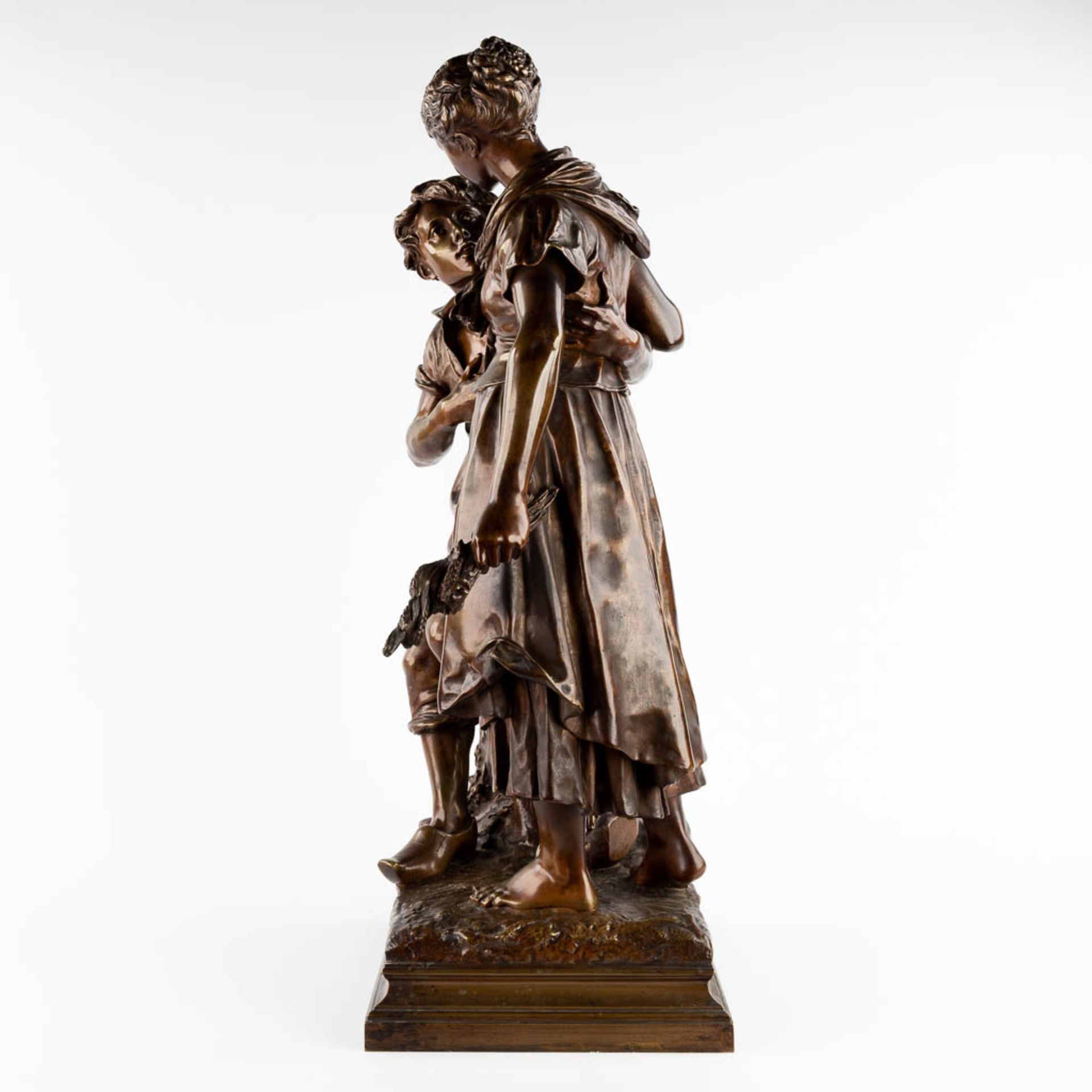 Luca MADRASSI (1848-1919) 'Projet D'Avenir' patinated bronze. (L:30 x W:50 x H:84 cm) - Bild 3 aus 9
