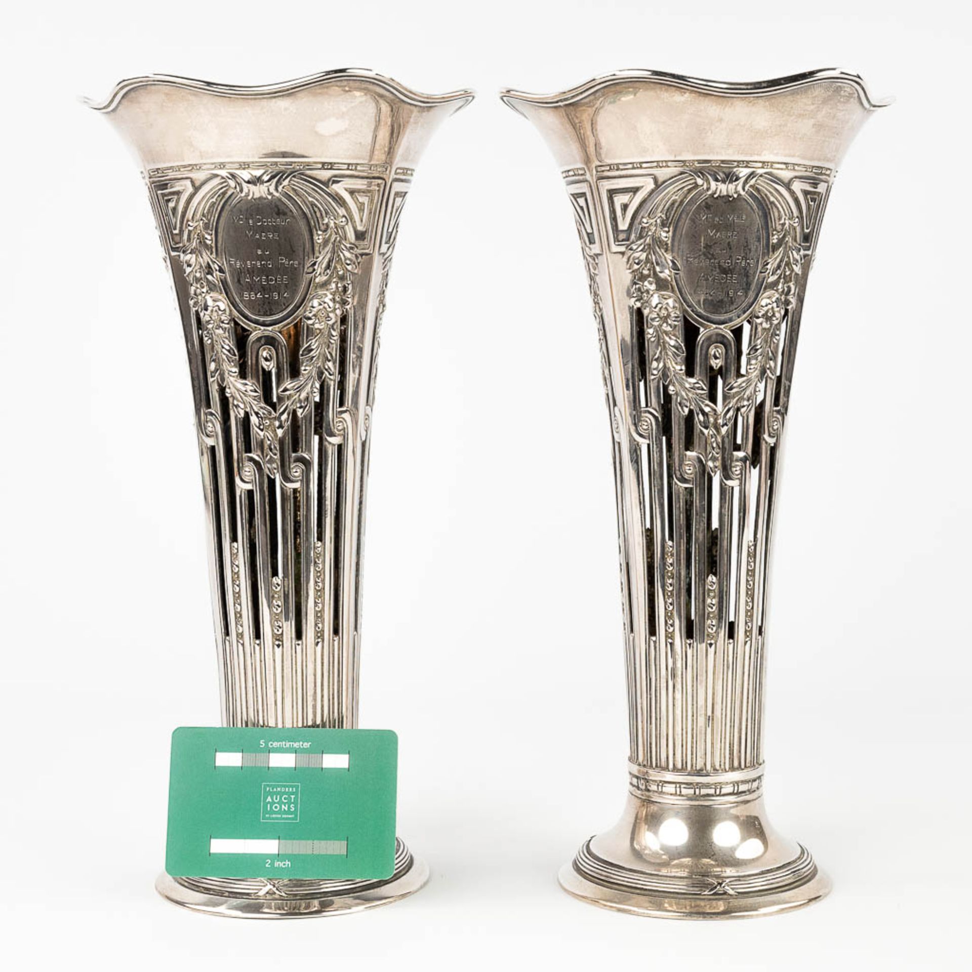 A pair of vases made of silver and marked 800. Made in Germany. 693g. 20th C. (H:31 x D:15,5 cm) - Image 2 of 14