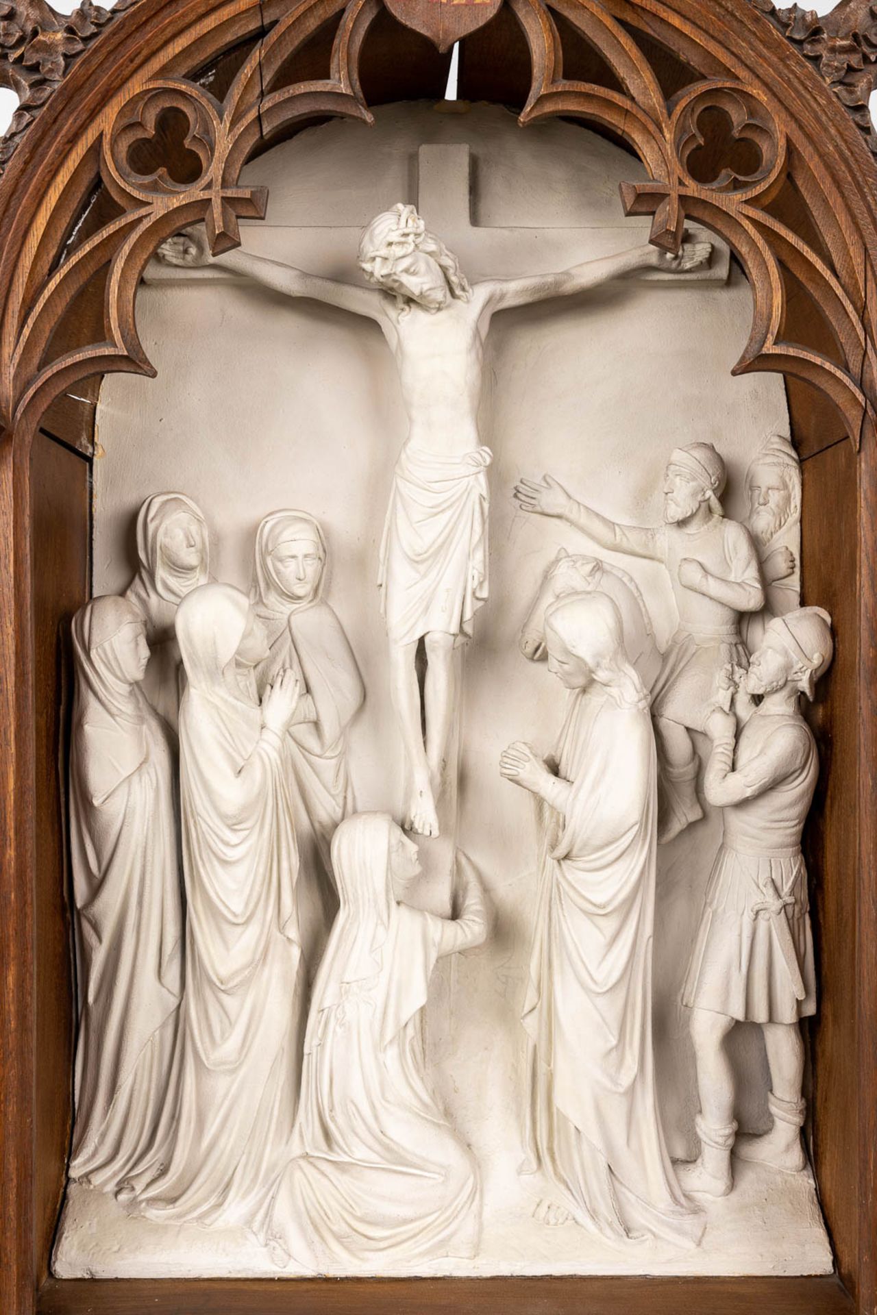 An extensive 14-piece 'Stations Of The Cross', plaster with gothic revival, wood-sculptured frames. - Image 26 of 30
