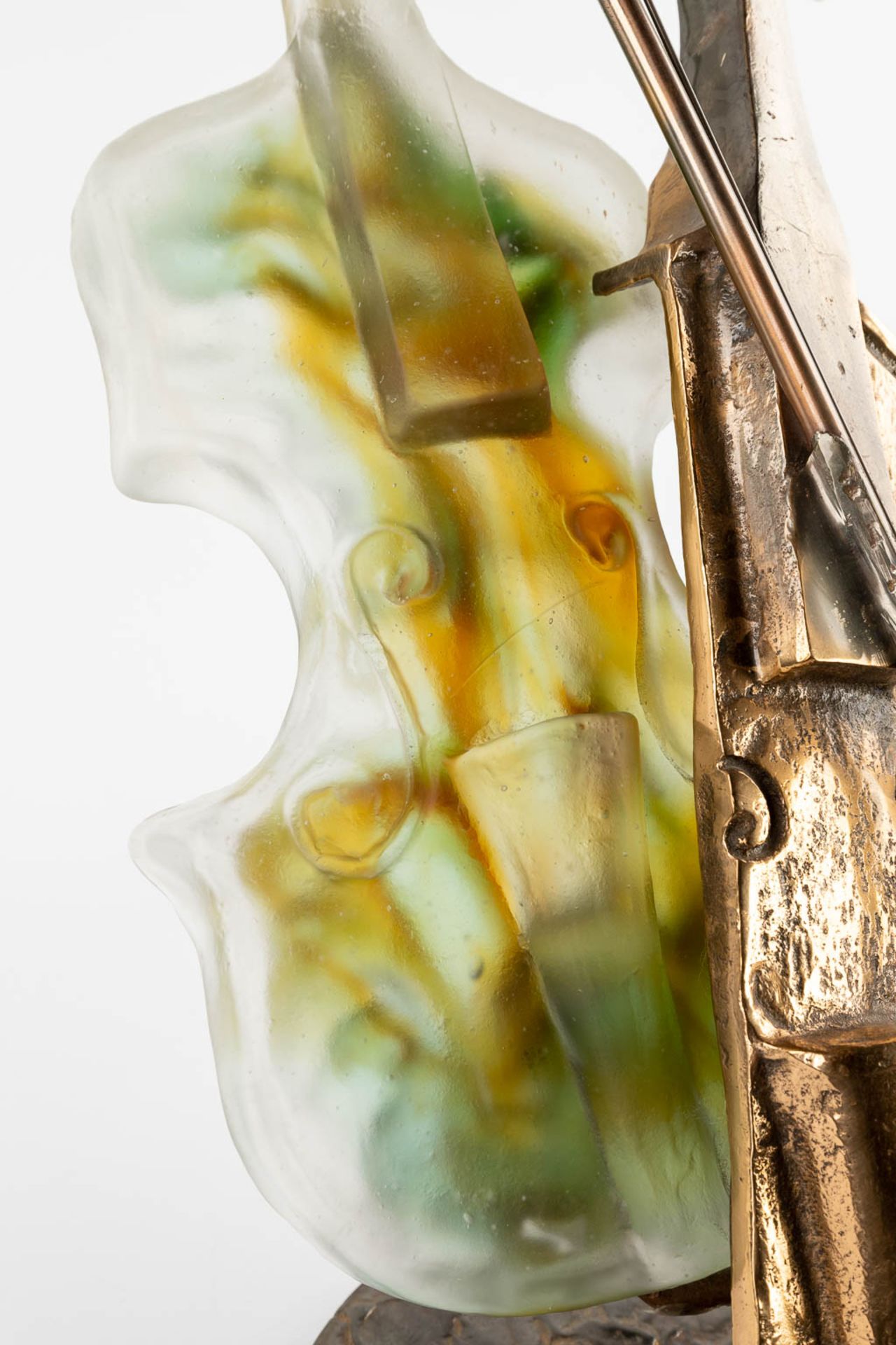 Yves LOHE (1947) 'Violin' bronze and glass. (L:26 x W:40 x H:72 cm) - Image 10 of 13