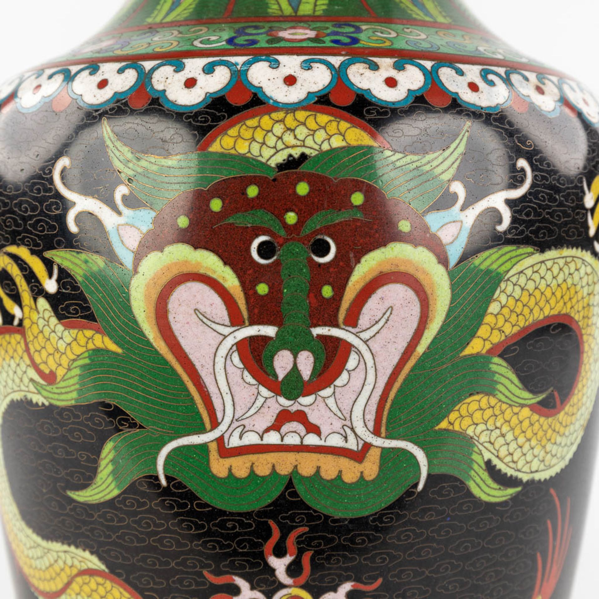 A vase with dragon decor, Cloisonné enamel. 20th C. (H:49 x D:23 cm) - Image 12 of 13