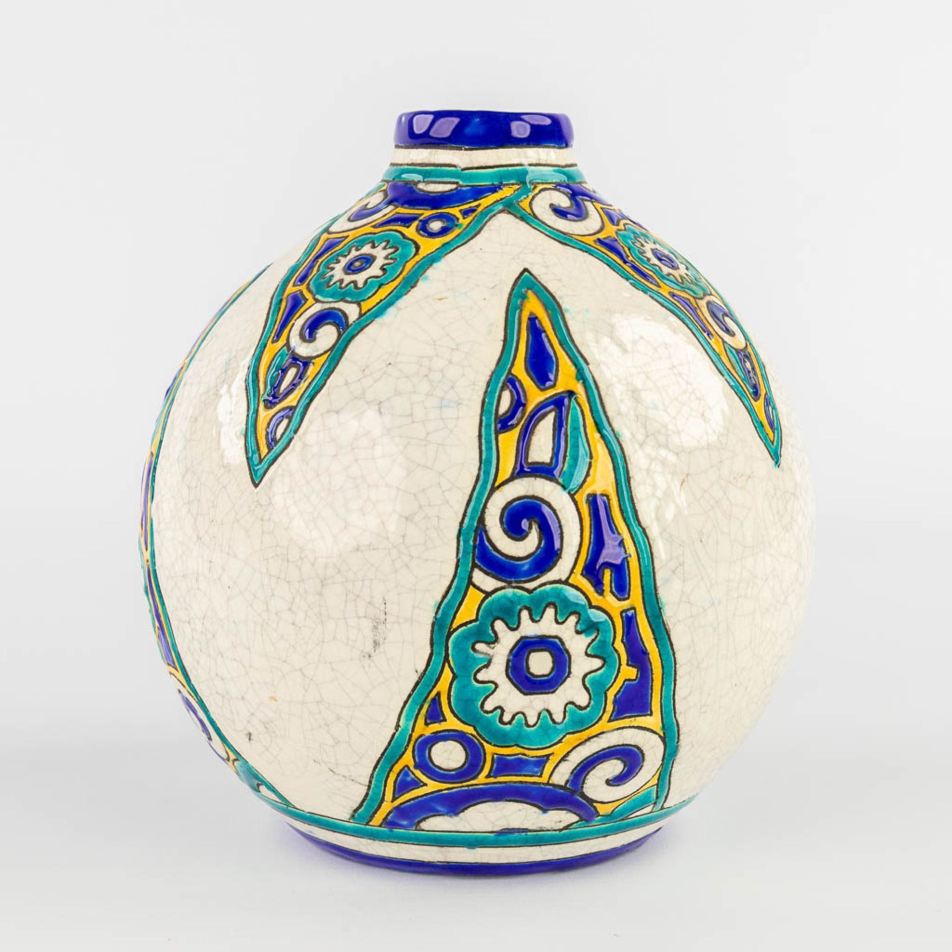 Boch Keramis, a faience vase, art deco. (H:18 x D:17 cm) - Image 7 of 12