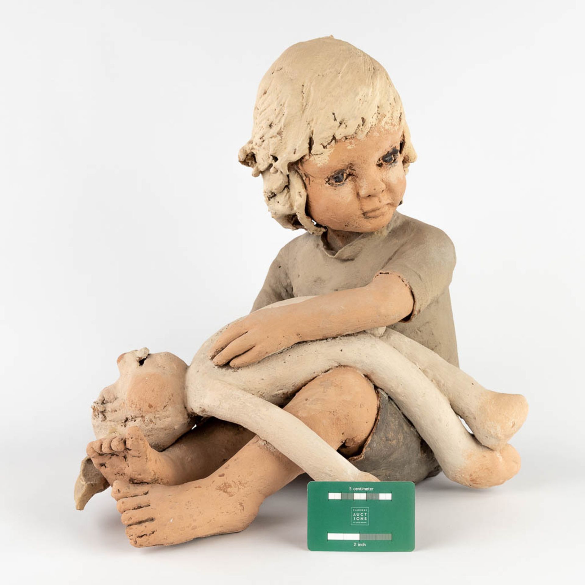 Jan DUMORTIER (XX-XXI) 'Child with a stuffed rabbit' terracotta. (D:32 x W:42 x H:44 cm) - Bild 2 aus 14
