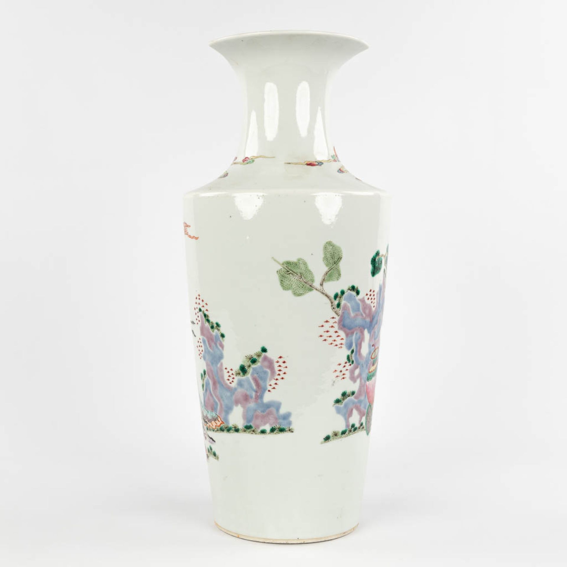 A Chinese vase, decorated with wise men or Immortals. 19th/20th C. (H:44 x D:19 cm) - Image 6 of 12