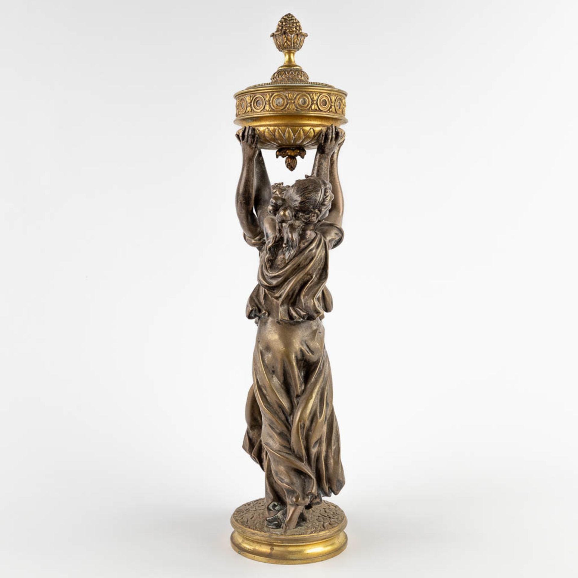 A large figurine of two graces, silver-plated and polished bronze. 19th C. (D:10 x W:18 x H:53 cm) - Image 5 of 11