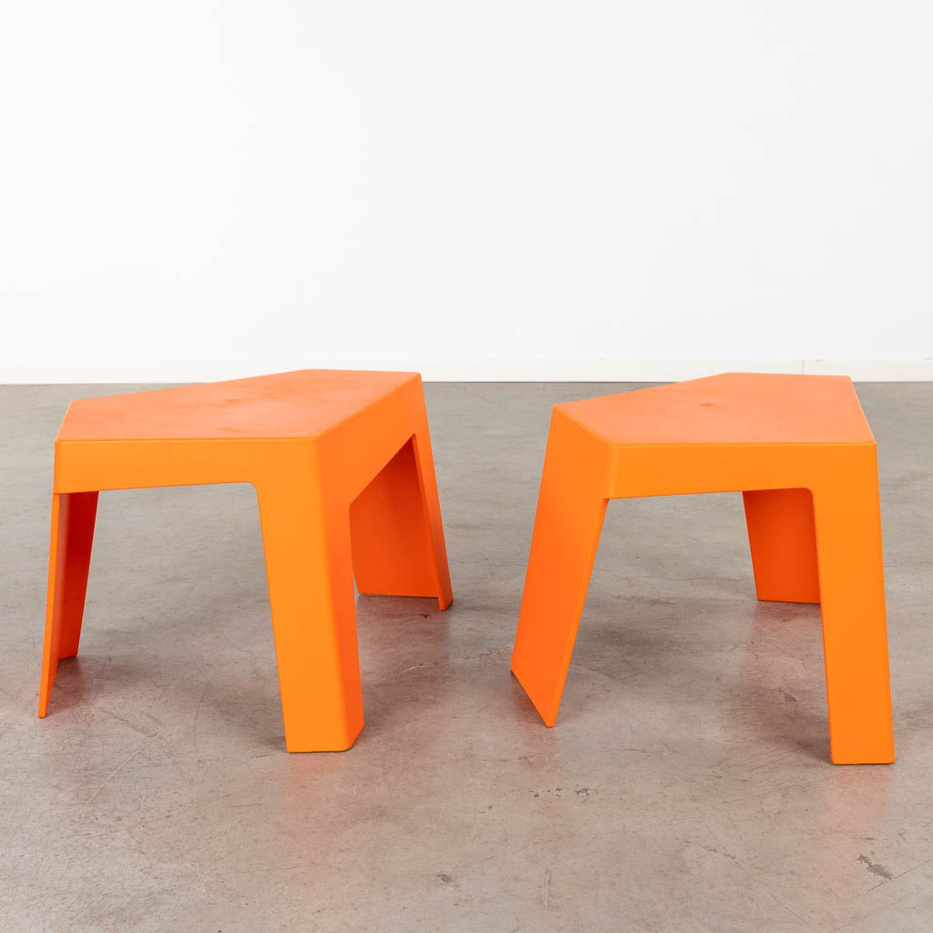 Arne QUINZE (1971) 'Pair of stools' Quinze &amp; Milan (D:46 x W:55 x H:35 cm) - Image 3 of 12