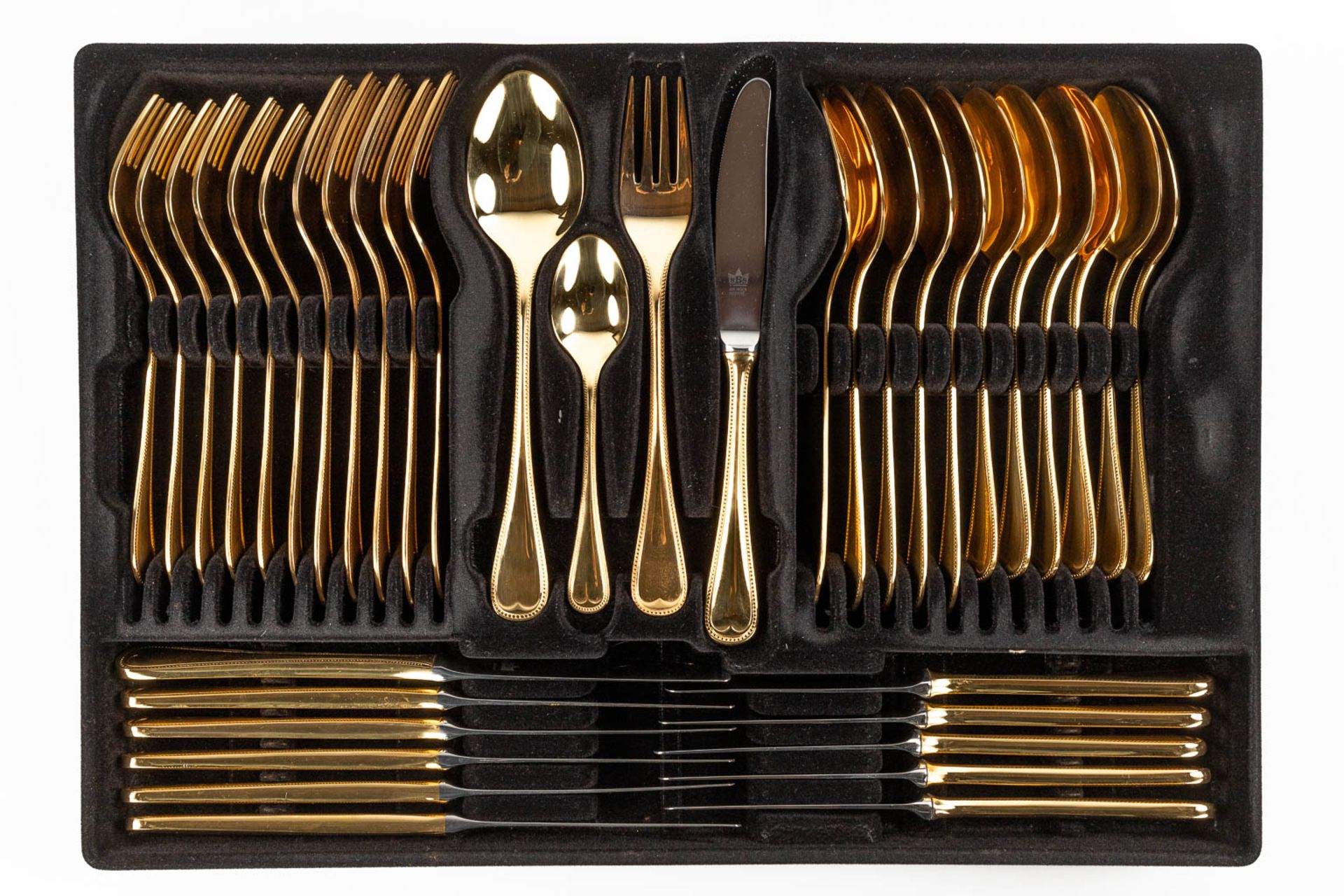 A gold-plated 'Royal Collection Solingen' flatware cutlery set, made in Germany. Model 'Perles' (D:3 - Image 10 of 14