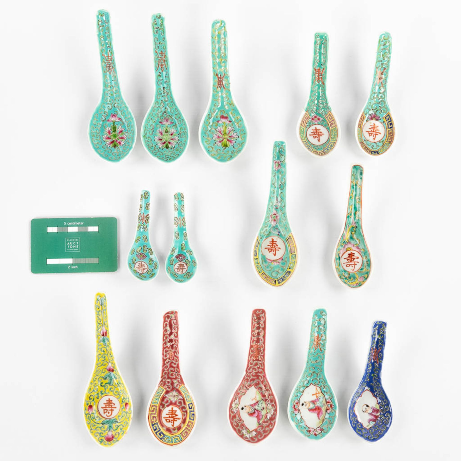 14 Chinese Famille Rose spoons. 19th/20th C. (W:15 cm) - Bild 2 aus 13