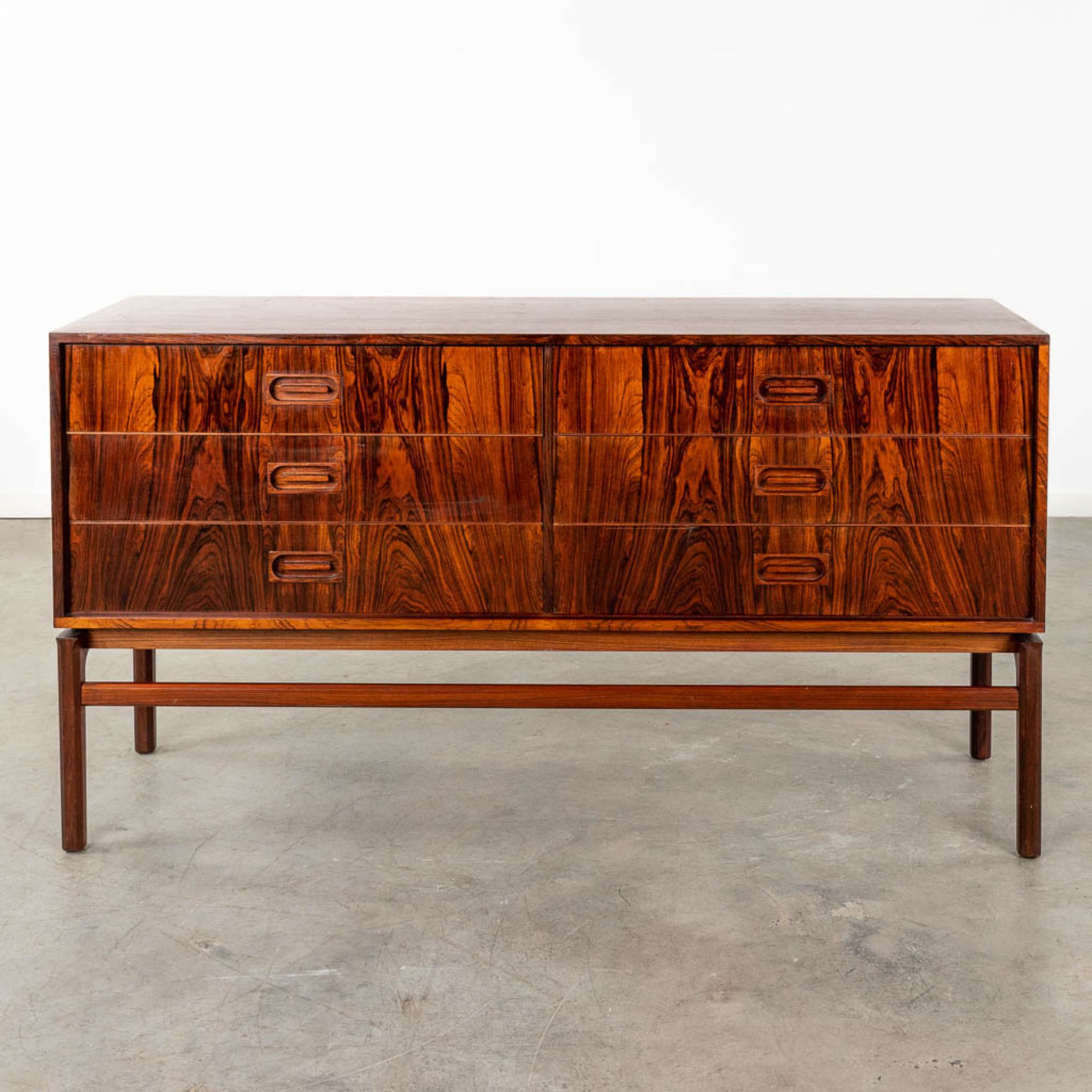 A mid-century Scandinavian Sideboard with 6 drawers, and rosewood veneer. (D:45 x W:150 x H:80 cm) - Image 4 of 12