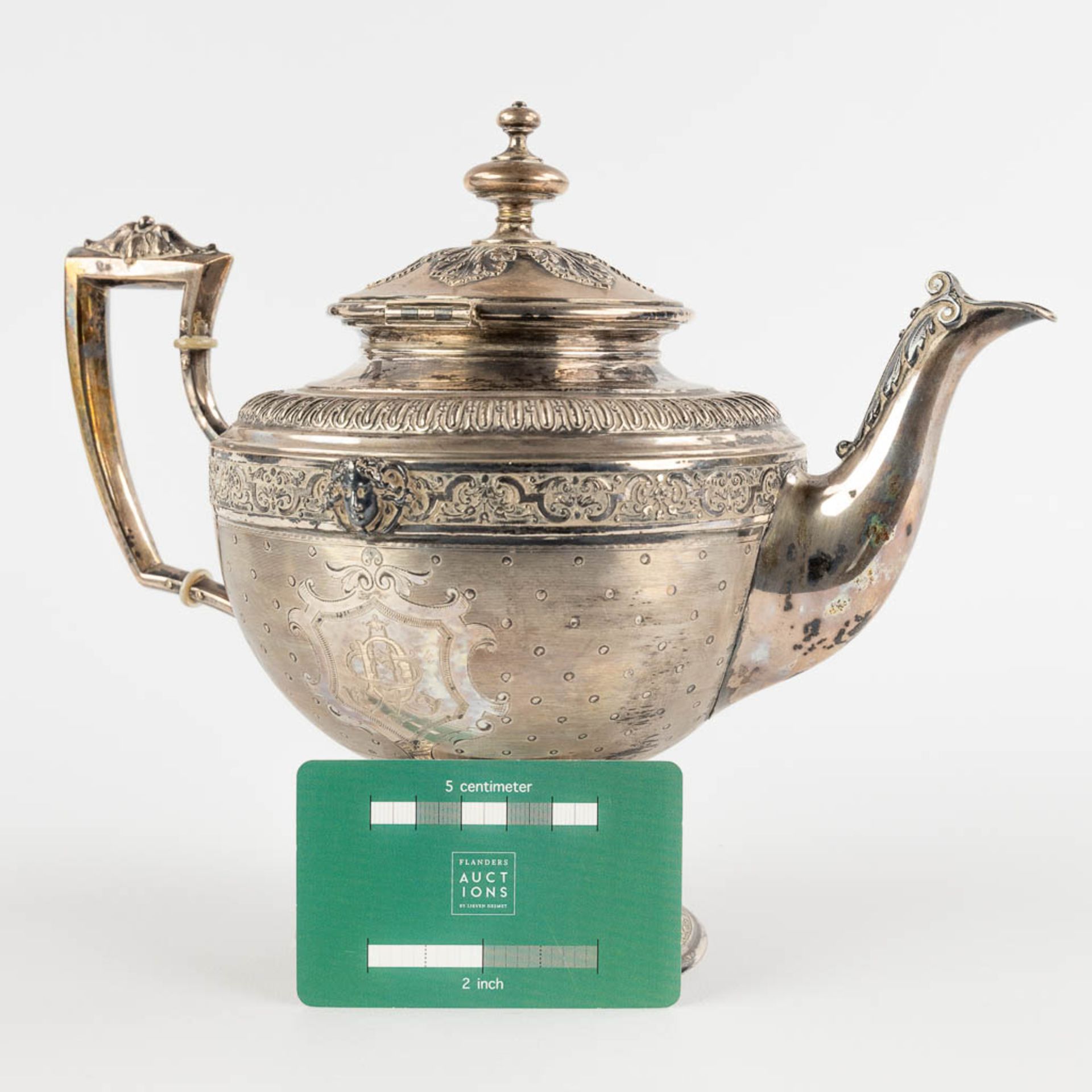 A teapot, silver, Germany. Gross: 659g. (D:16 x W:26 x H:21 cm) - Image 2 of 12