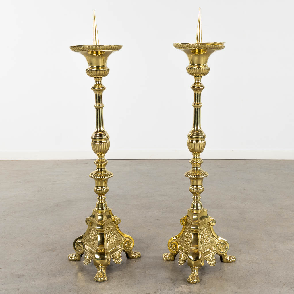 A pair of church candlesticks or candle holders polished bronze. 19th C. (D:24 x W:27 x H:88 cm) - Image 4 of 15