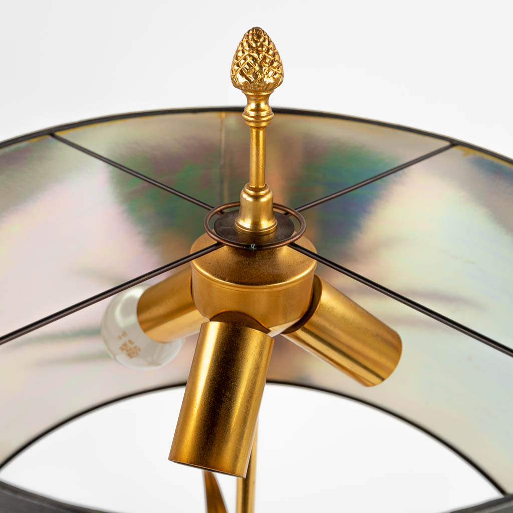 A table lamp, gilt metal in Hollywood Regency style. Circa 1980. (H:62 cm) - Image 8 of 10
