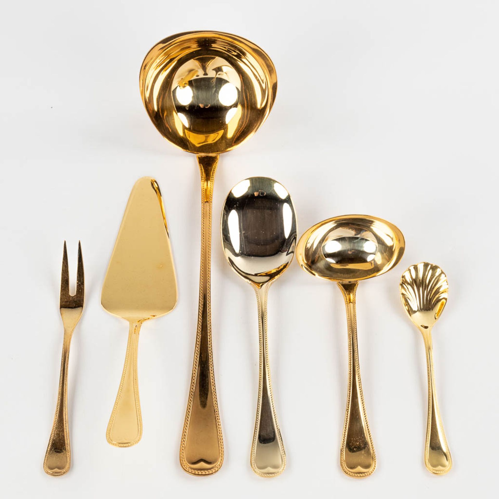 A gold-plated 'Royal Collection Solingen' flatware cutlery set, made in Germany. Model 'Perles' (D:3 - Image 7 of 14
