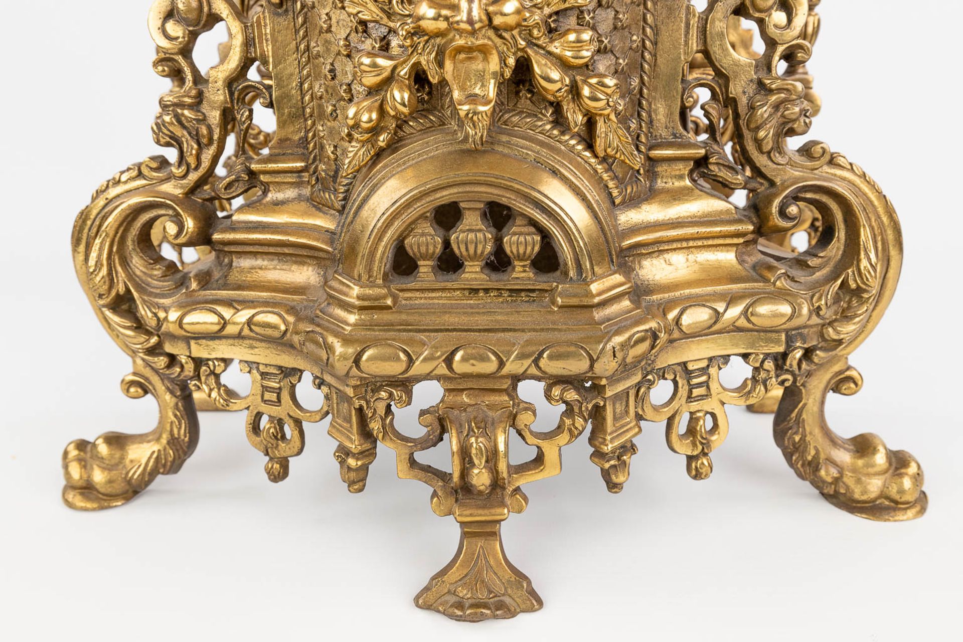A three-piece mantle garniture consisting of a clock with candelabra, made of bronze. circa 1970. (W - Image 11 of 16