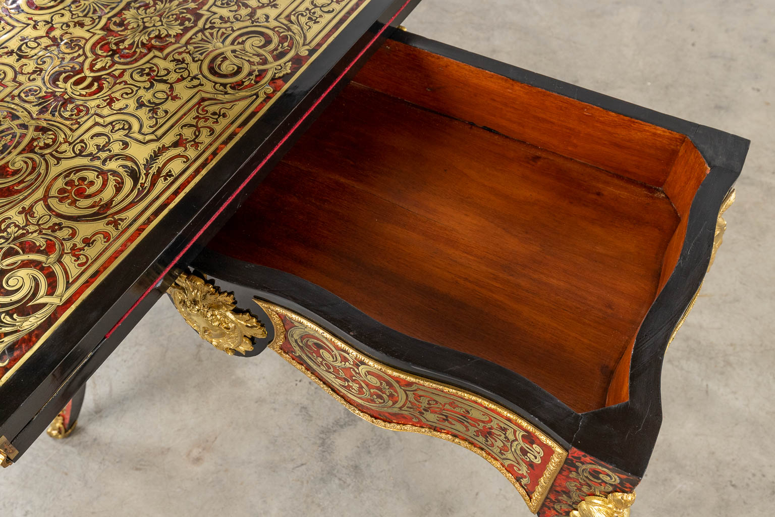 A game table, Boulle, tortoiseshell and copper inlay, Napoleon 3, 19th C. (D:52 x W:91 x H:76 cm) - Image 16 of 16