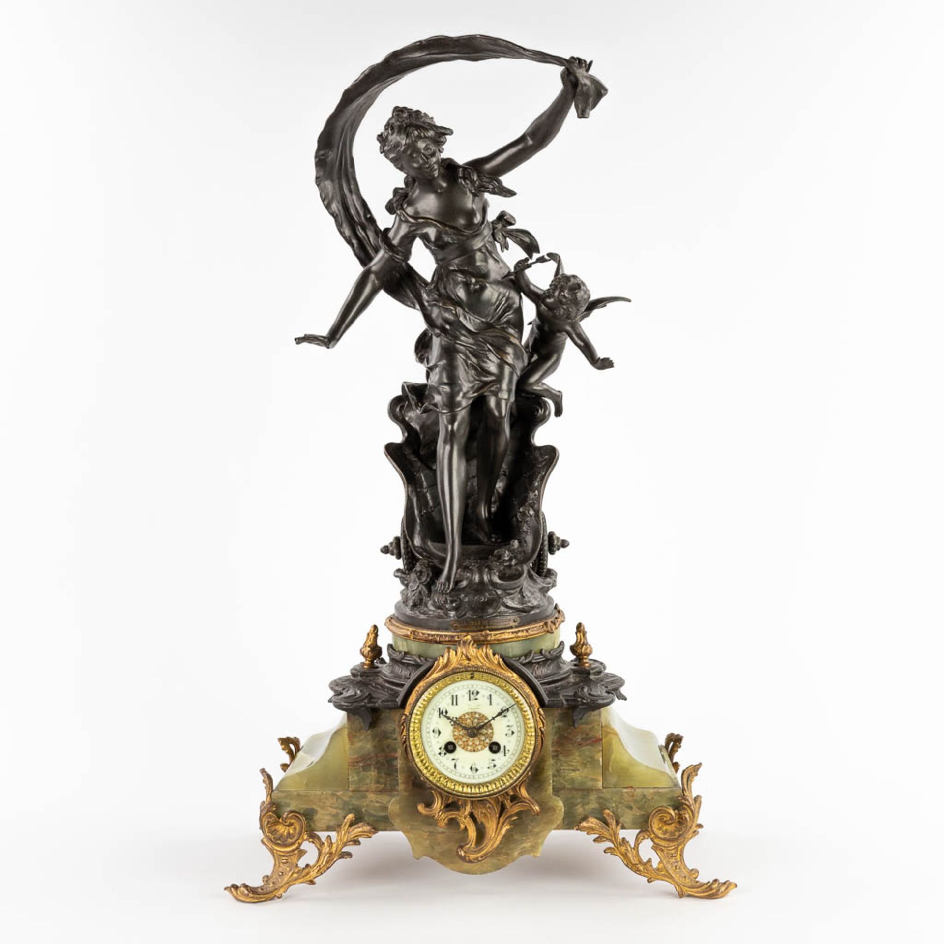 Auguste MOREAU (1834-1917) A mantle clock, spelter on green onyx, 19th C. (D:21 x W:44 x H:63 cm) - Image 3 of 19