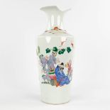 A Chinese vase, decorated with wise men or Immortals. 19th/20th C. (H:44 x D:19 cm)