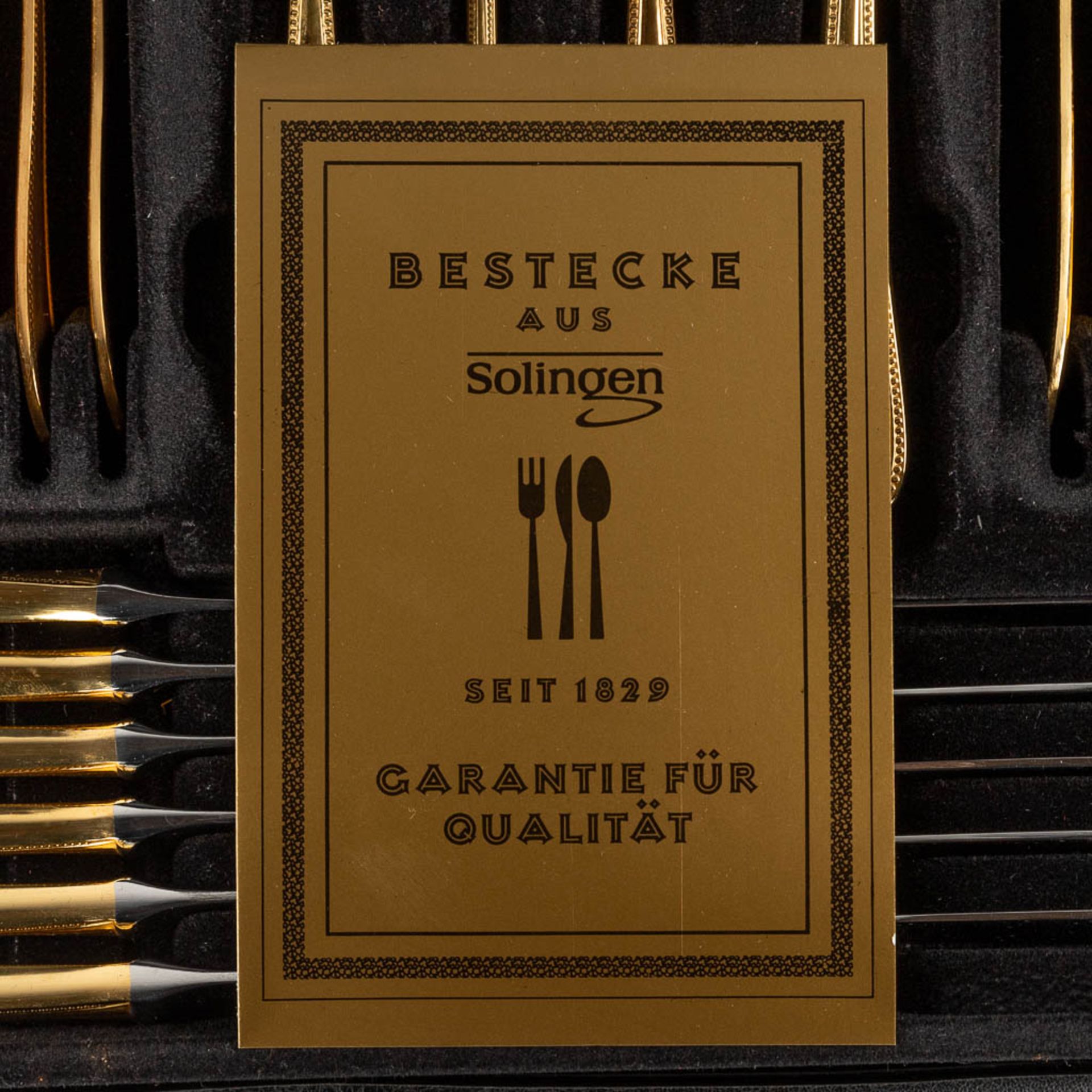 A gold-plated 'Royal Collection Solingen' flatware cutlery set, made in Germany. Model 'Perles' (D:3 - Image 14 of 14