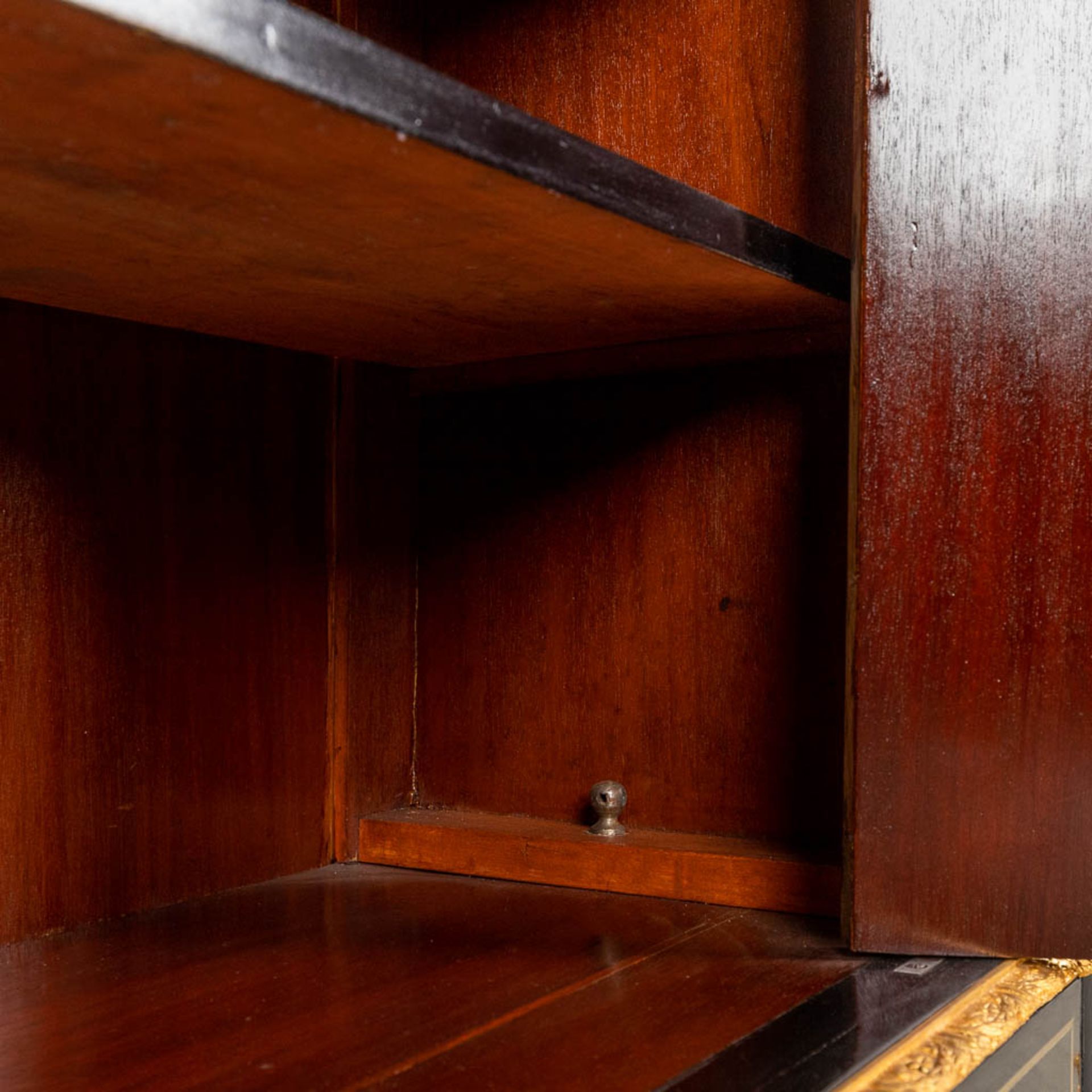 A pair of 'Boulle' cabinets, tortoiseshell inlay with brass. Napoleon 3, 19th C. (D:38 x W:82 x H:10 - Image 17 of 17