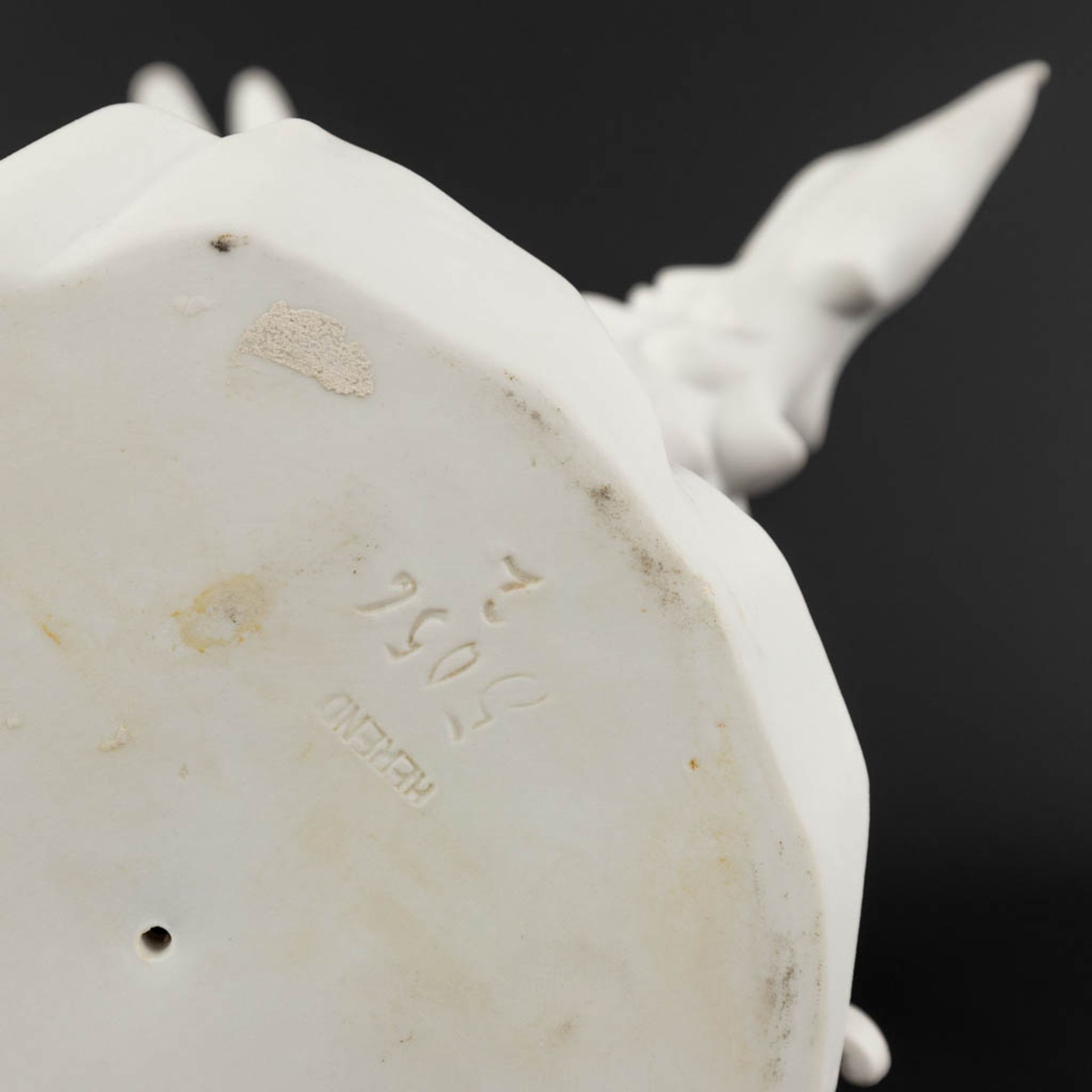 Herend, an eagle with sword figurine, bisque porcelain. (D:24 x W:23,5 x H:33 cm) - Image 8 of 10