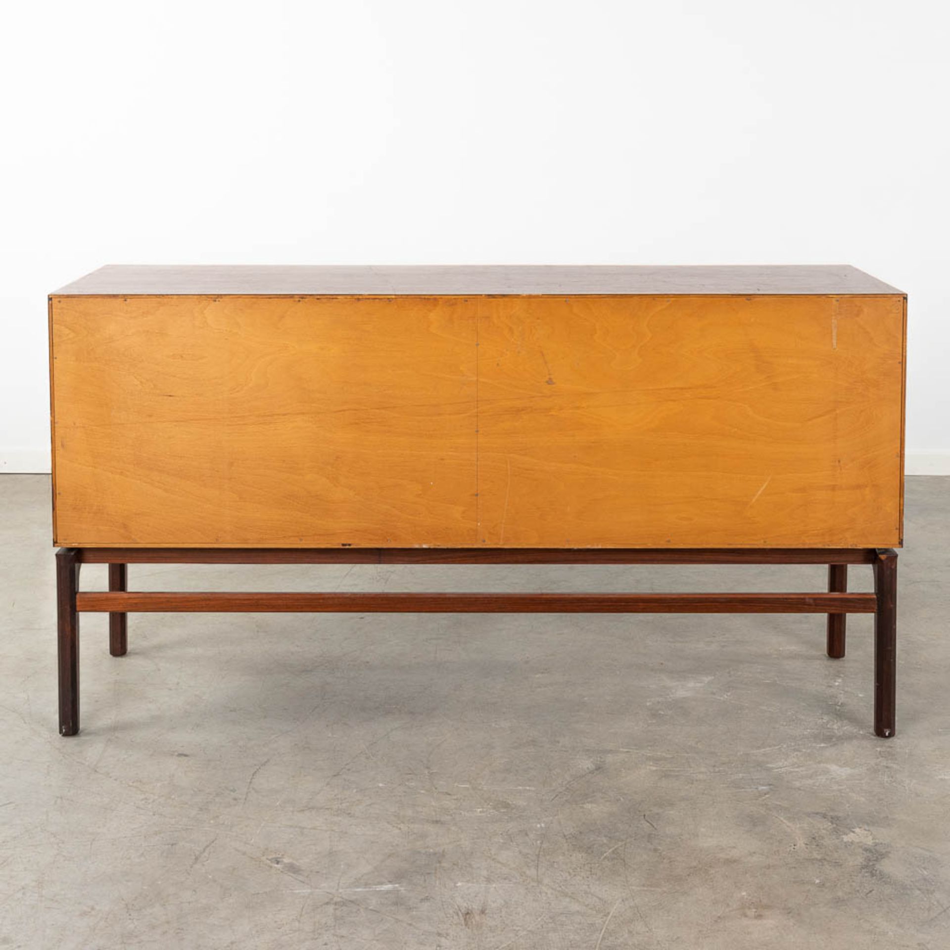 A mid-century Scandinavian Sideboard with 6 drawers, and rosewood veneer. (D:45 x W:150 x H:80 cm) - Image 6 of 12