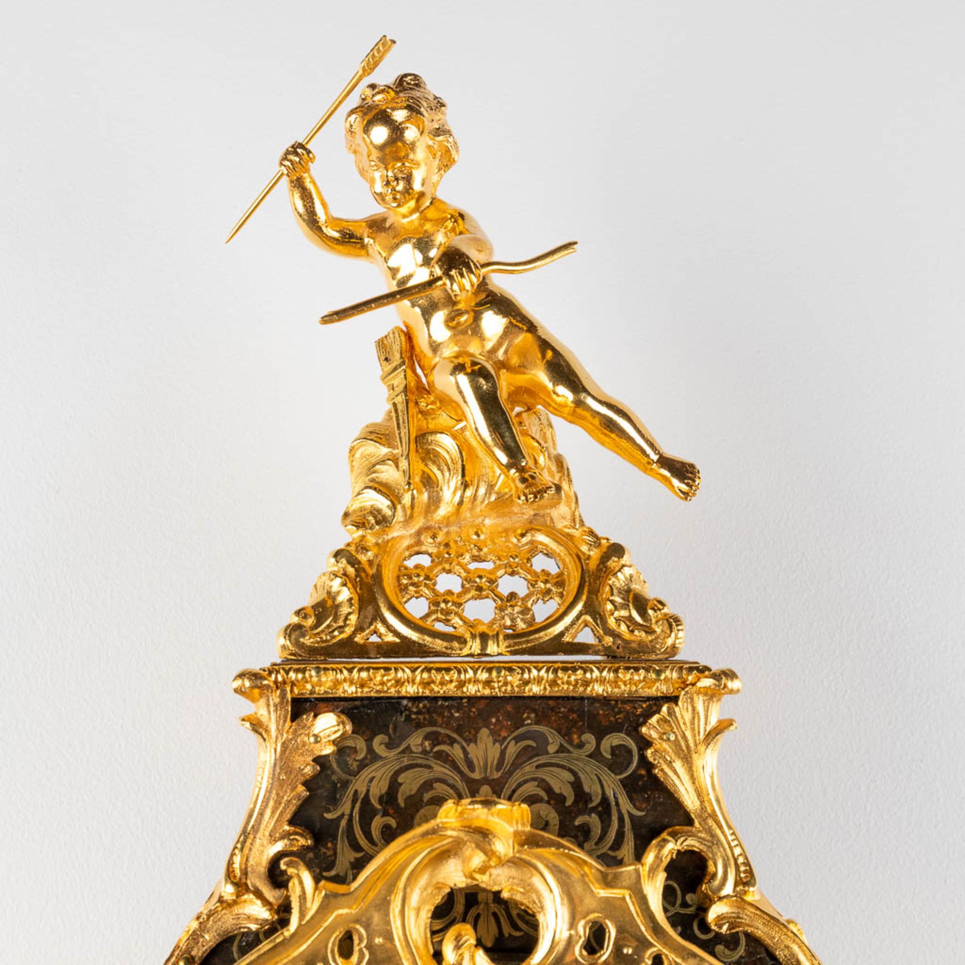 A boulle Cartel clock on a console, tortoiseshell and copper inlay, Napoleon 3, 19th C. Lefaucheur & - Image 11 of 16