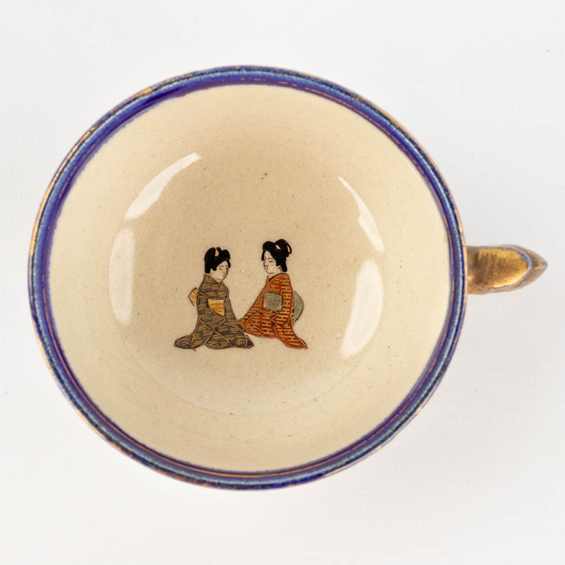 A 15-piece tea service, Satsuma stoneware, Meji period, Japan. Sarashina &amp; Shimazu Clan Crest (W - Image 11 of 21