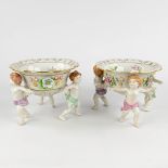 PMP Porcelain, a pair of baskets carried by children. Polychrome porcelain, 20th C. (H:16 x D:23,5 c