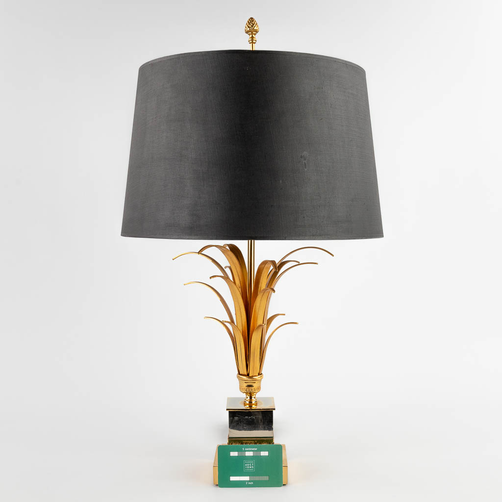 A table lamp, gilt metal in Hollywood Regency style. Circa 1980. (H:62 cm) - Image 2 of 10