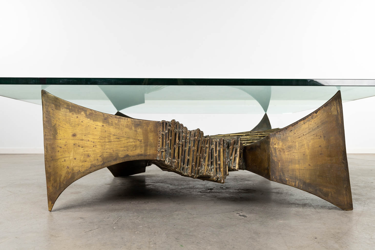 SANTA (1925-1979) A coffee table, bronze and glass, brutalist style with faux bamboo. 20th C. (D:90 - Image 5 of 10