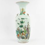 A Chinese vase, decorated with wise men in a garden. 19th/20th C. (H:58 x D:23 cm)