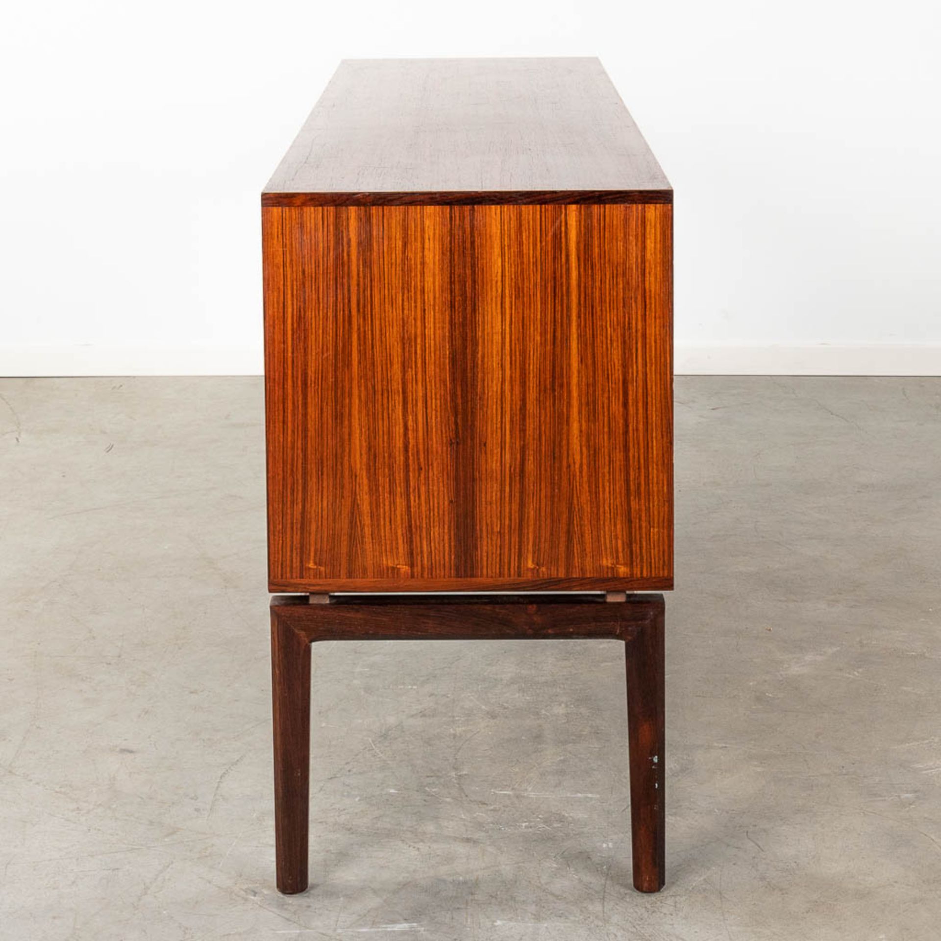 A mid-century Scandinavian Sideboard with 6 drawers, and rosewood veneer. (D:45 x W:150 x H:80 cm) - Image 5 of 12