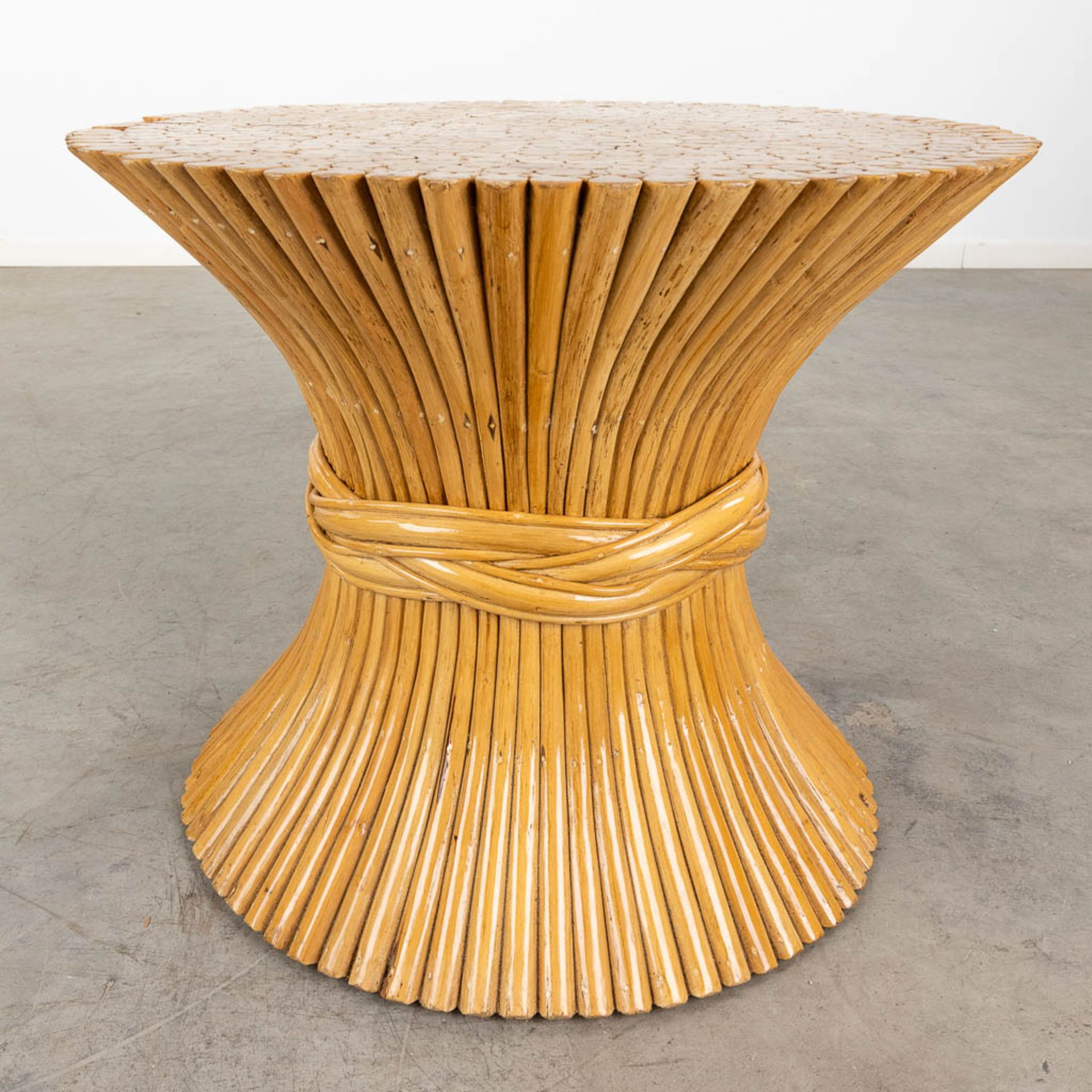 John MCGUIRE (1920-2013)(Attr.) 'Sheaf of Wheat Coffee Table, Bamboo Coffee table' with a glass top. - Bild 10 aus 14