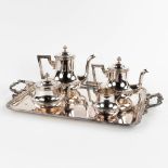 Wiskemann, a 5-piece silver-plated coffee and tea service made of silver-plated metal. (D:35,5 x W:5