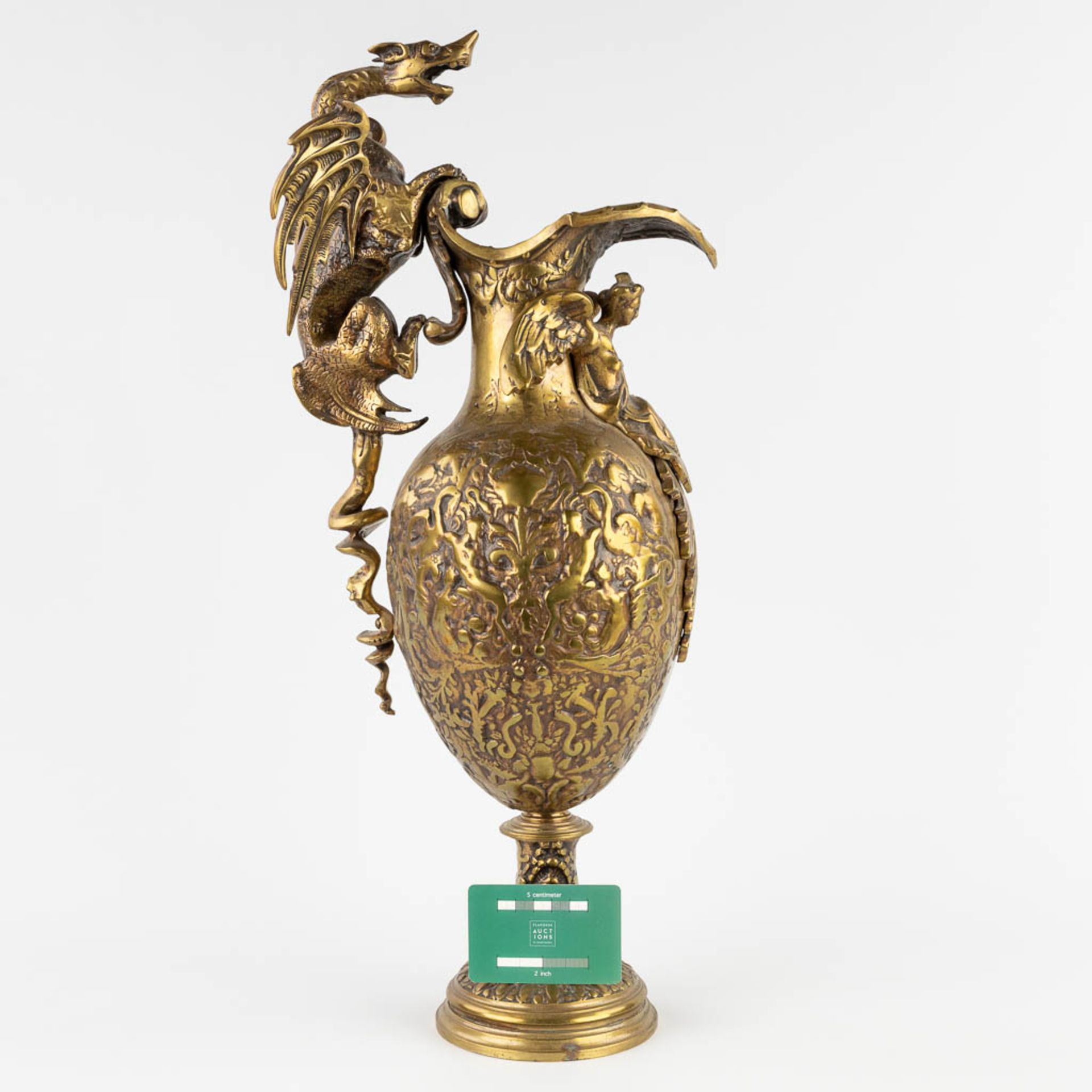 A large pitcher decorated with a dragon, bronze, 20th C. (D:18 x W:23 x H:57 cm) - Image 2 of 17