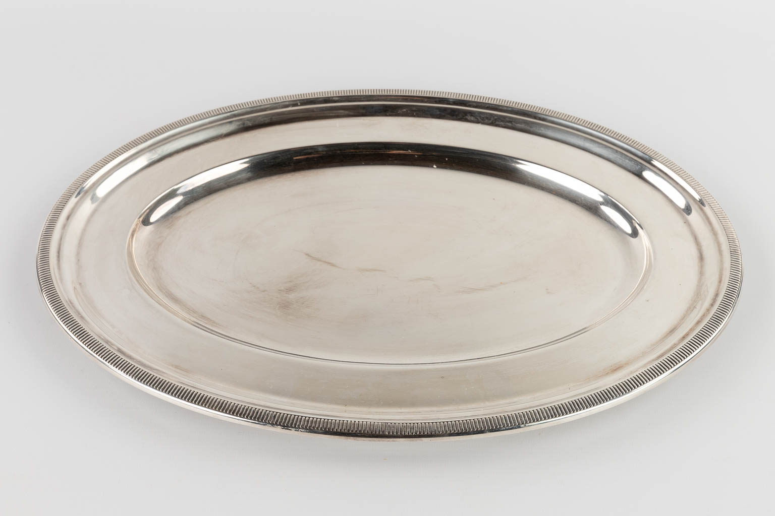 Christofle, Wiskemann, Fironnet, a large collection of serving accessories, silver-plated metal. (D: - Image 21 of 32