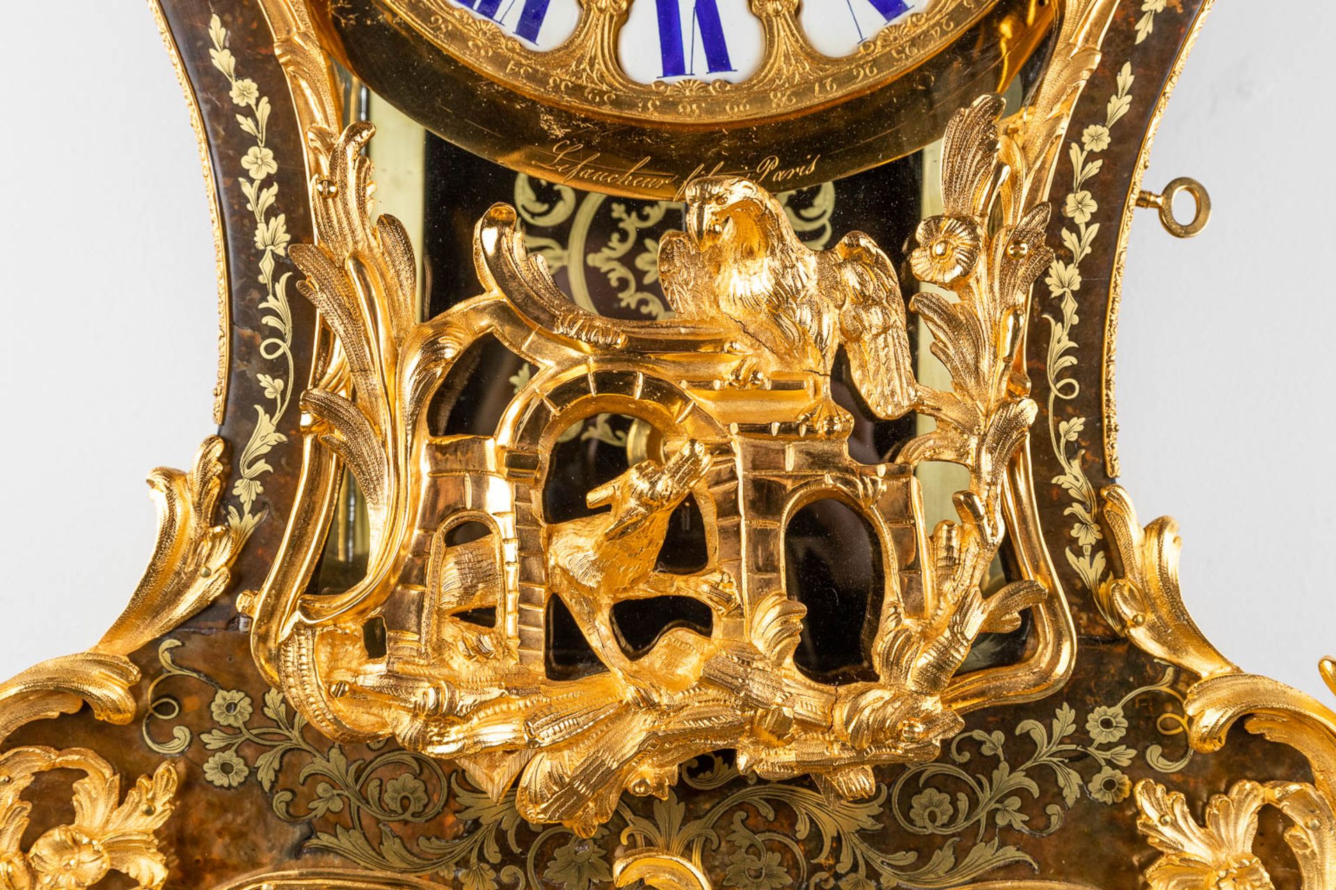 A boulle Cartel clock on a console, tortoiseshell and copper inlay, Napoleon 3, 19th C. Lefaucheur & - Image 3 of 16