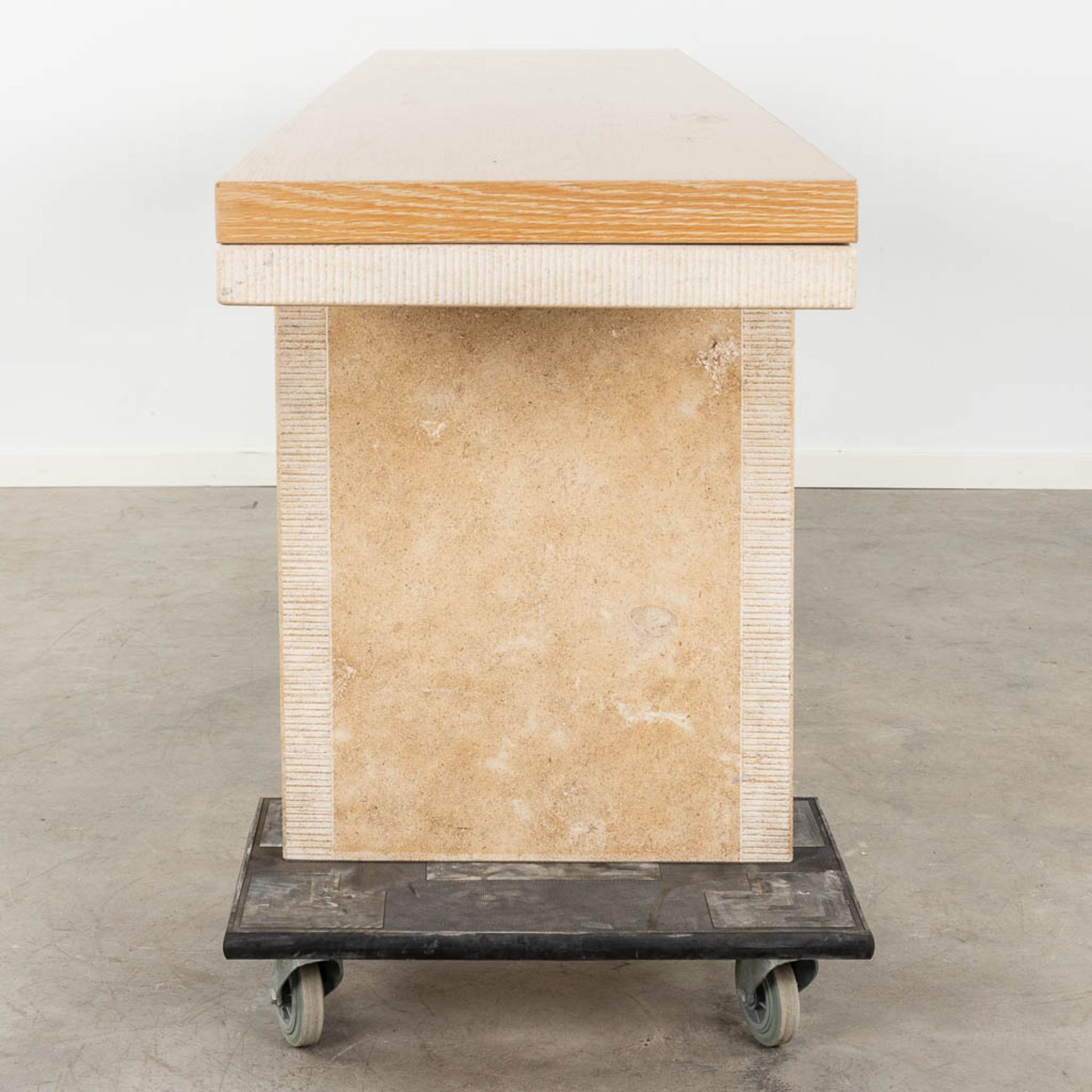 A pair of console tables, travertine with an oak veneered top. 20th C. (D:50 x W:220 x H:73 cm) - Image 9 of 13