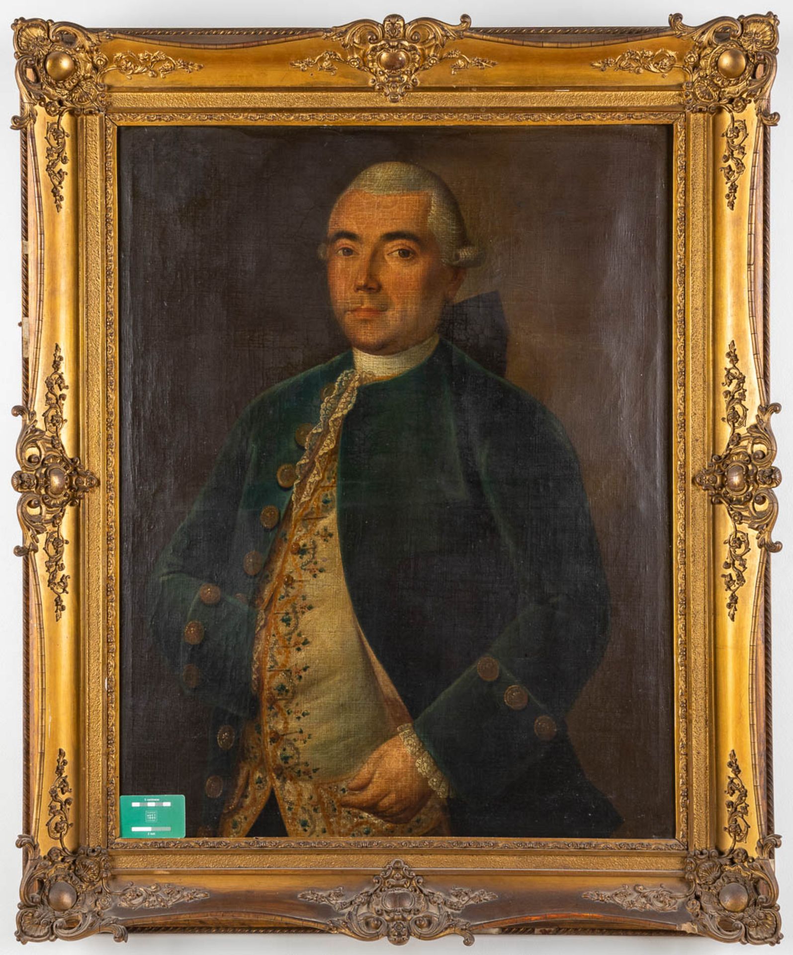 An antique portrait of a noble man, oil on canvas. 18th C. (W:75 x H:97 cm) - Image 2 of 7