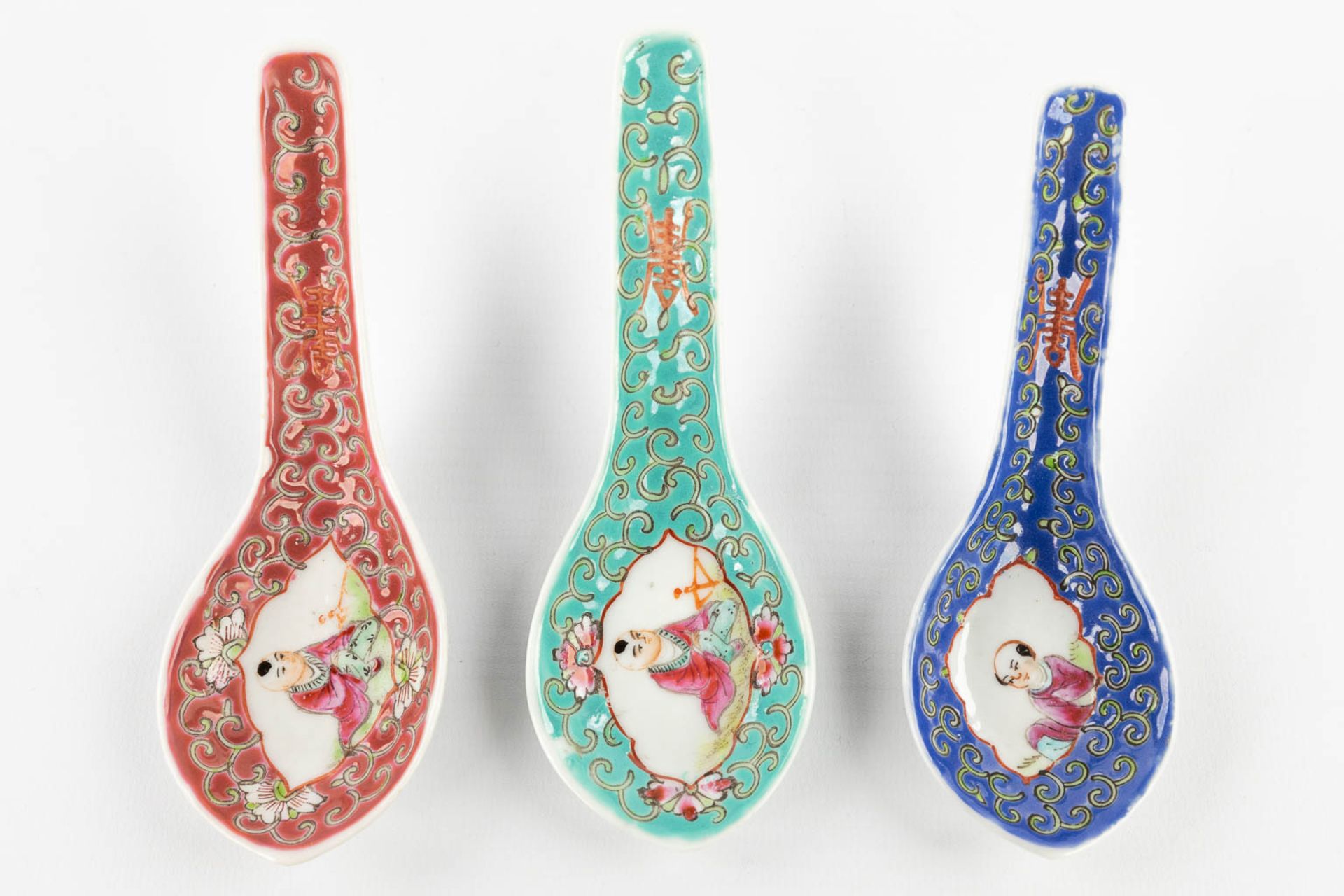 14 Chinese Famille Rose spoons. 19th/20th C. (W:15 cm) - Bild 4 aus 13