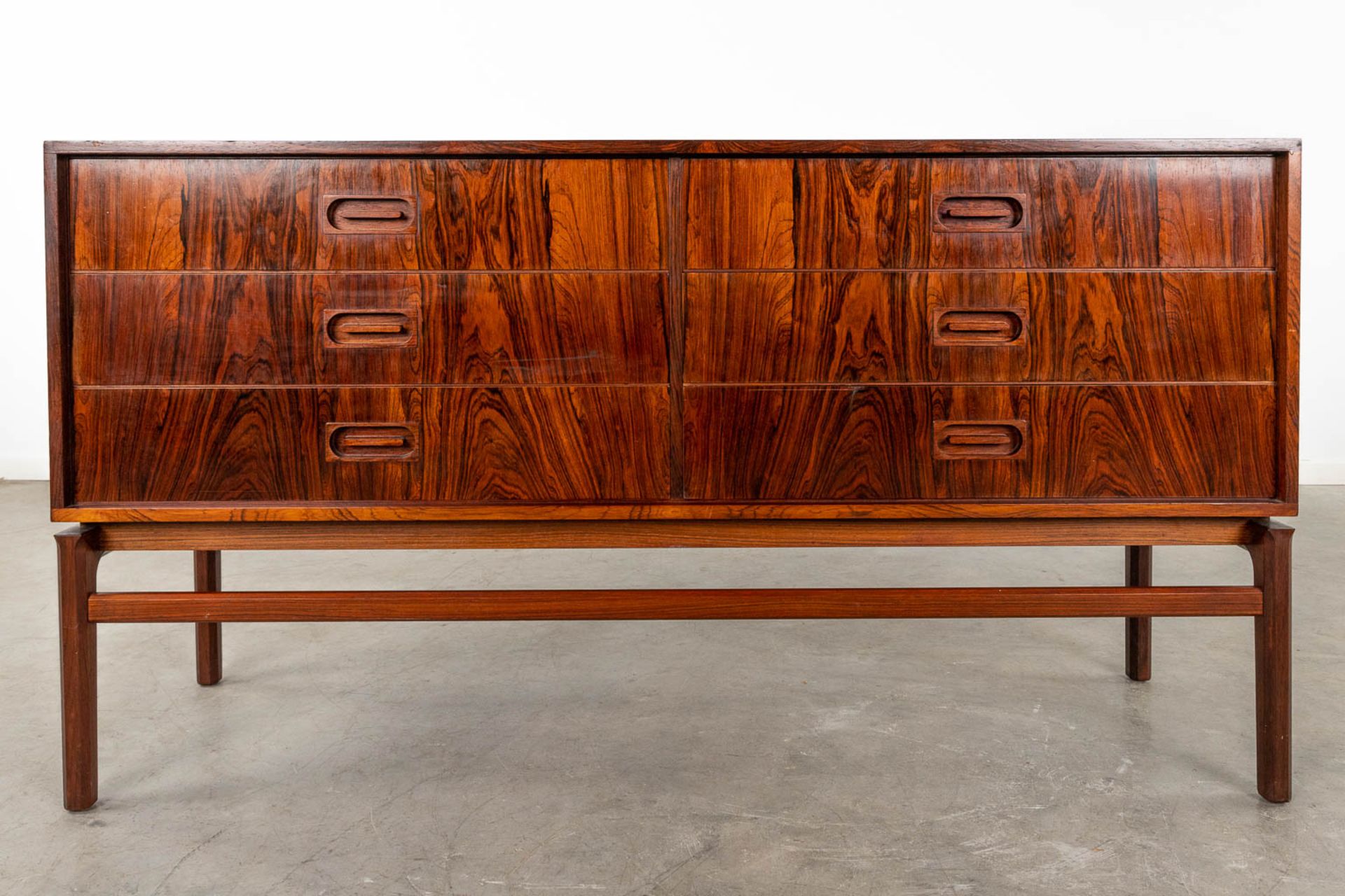 A mid-century Scandinavian Sideboard with 6 drawers, and rosewood veneer. (D:45 x W:150 x H:80 cm) - Image 8 of 12