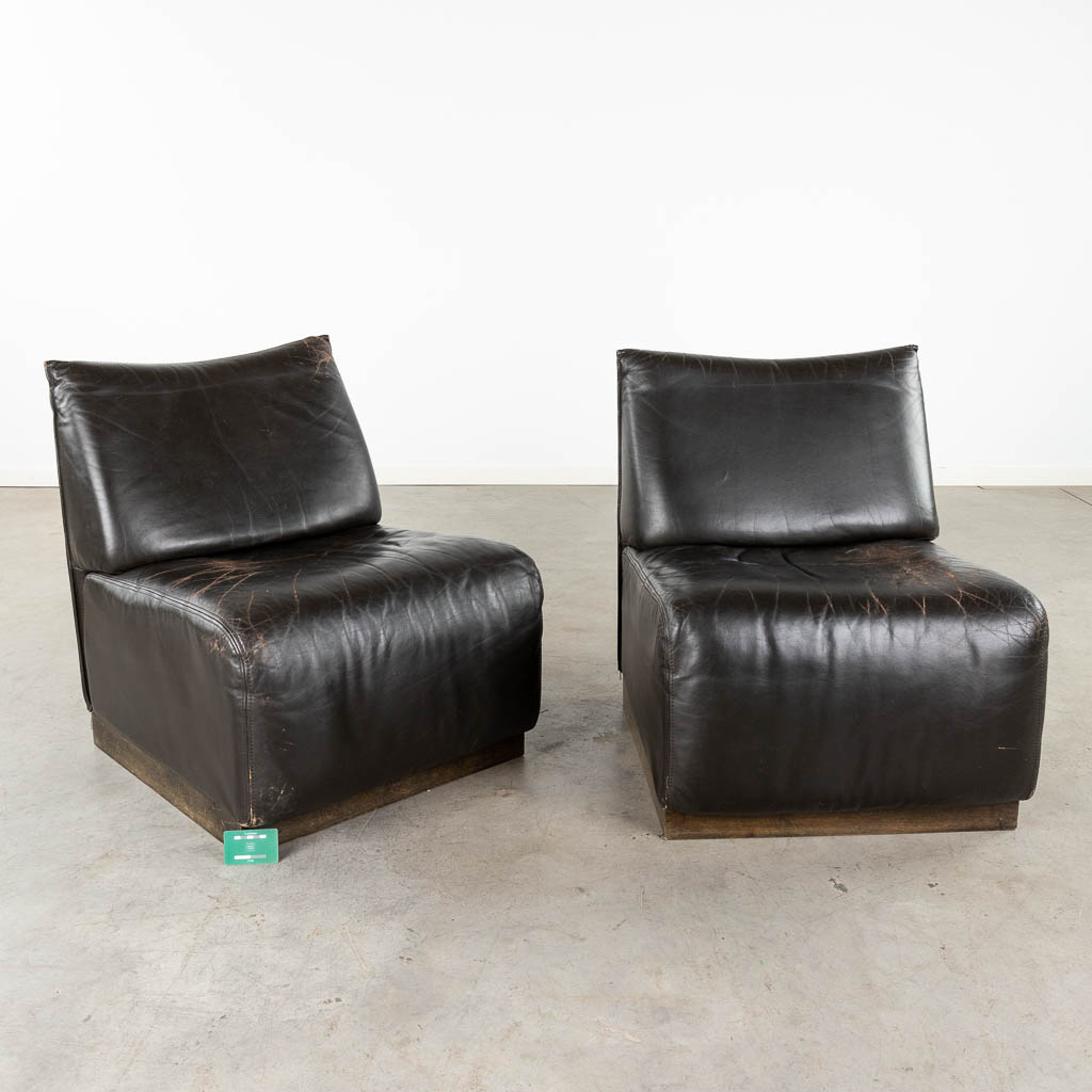 A pair of mid-century black leather relax chairs, Jori, Belgium. (D:62 x W:74 x H:75 cm) - Image 2 of 13